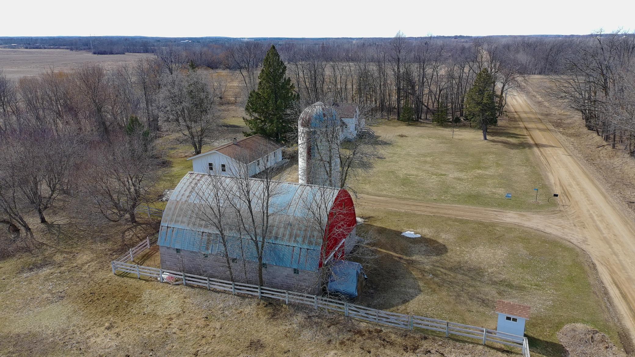 1940 single family home for sale at 58644 280th Street in Deer Creek, MN — 2 bed, 1 bath (photo 44 of 56)