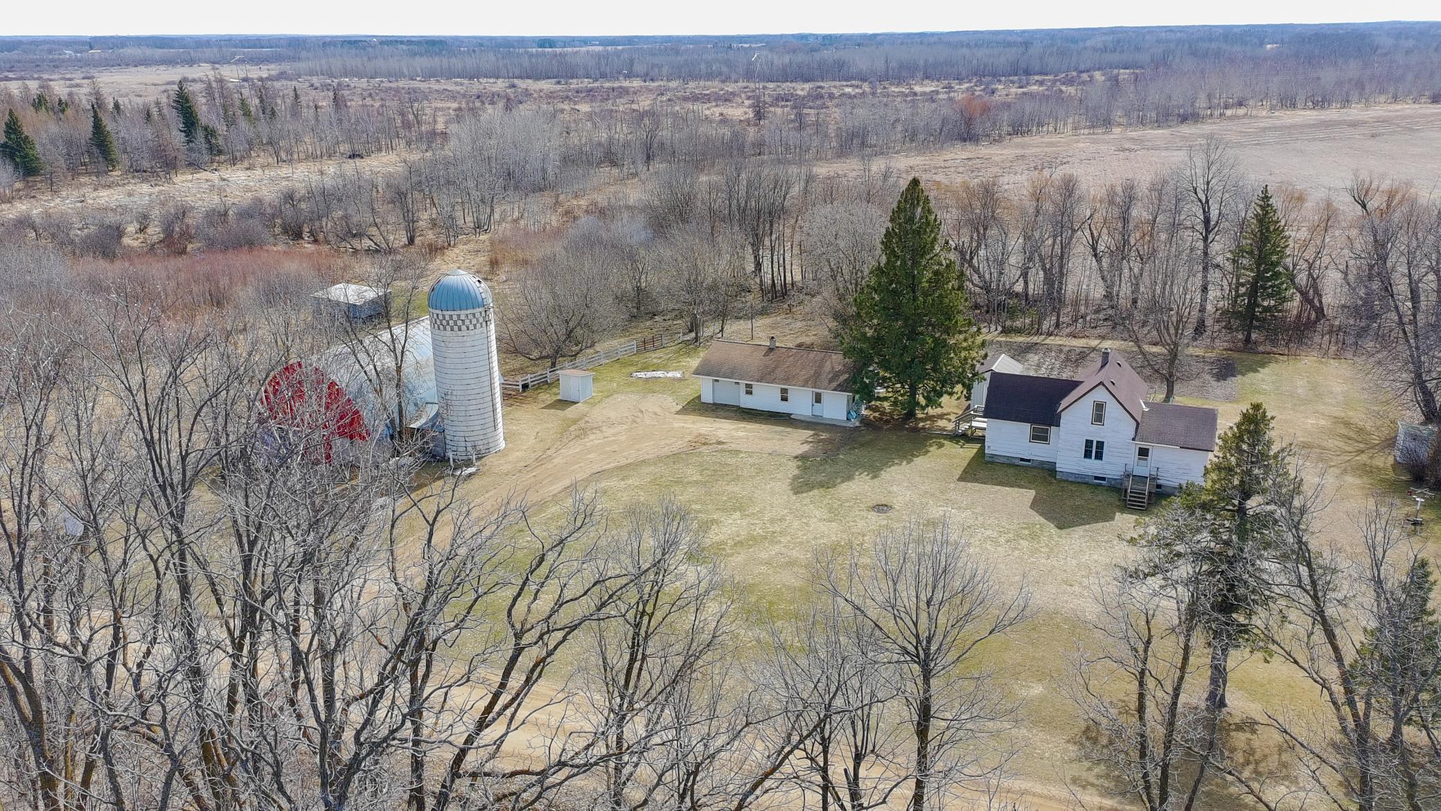 1940 single family home for sale at 58644 280th Street in Deer Creek, MN — 2 bed, 1 bath (photo 51 of 56)