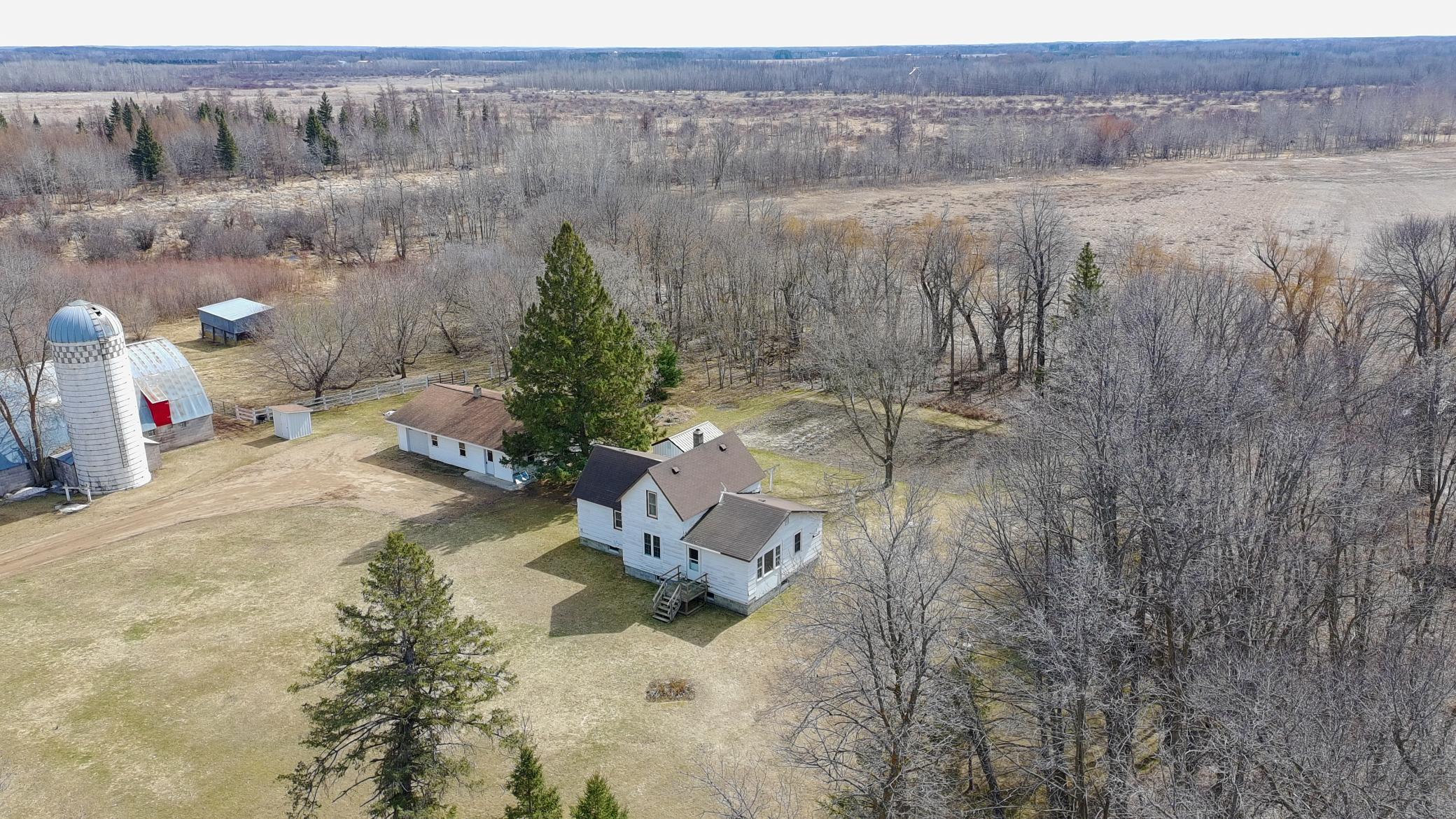 1940 single family home for sale at 58644 280th Street in Deer Creek, MN — 2 bed, 1 bath (photo 52 of 56)
