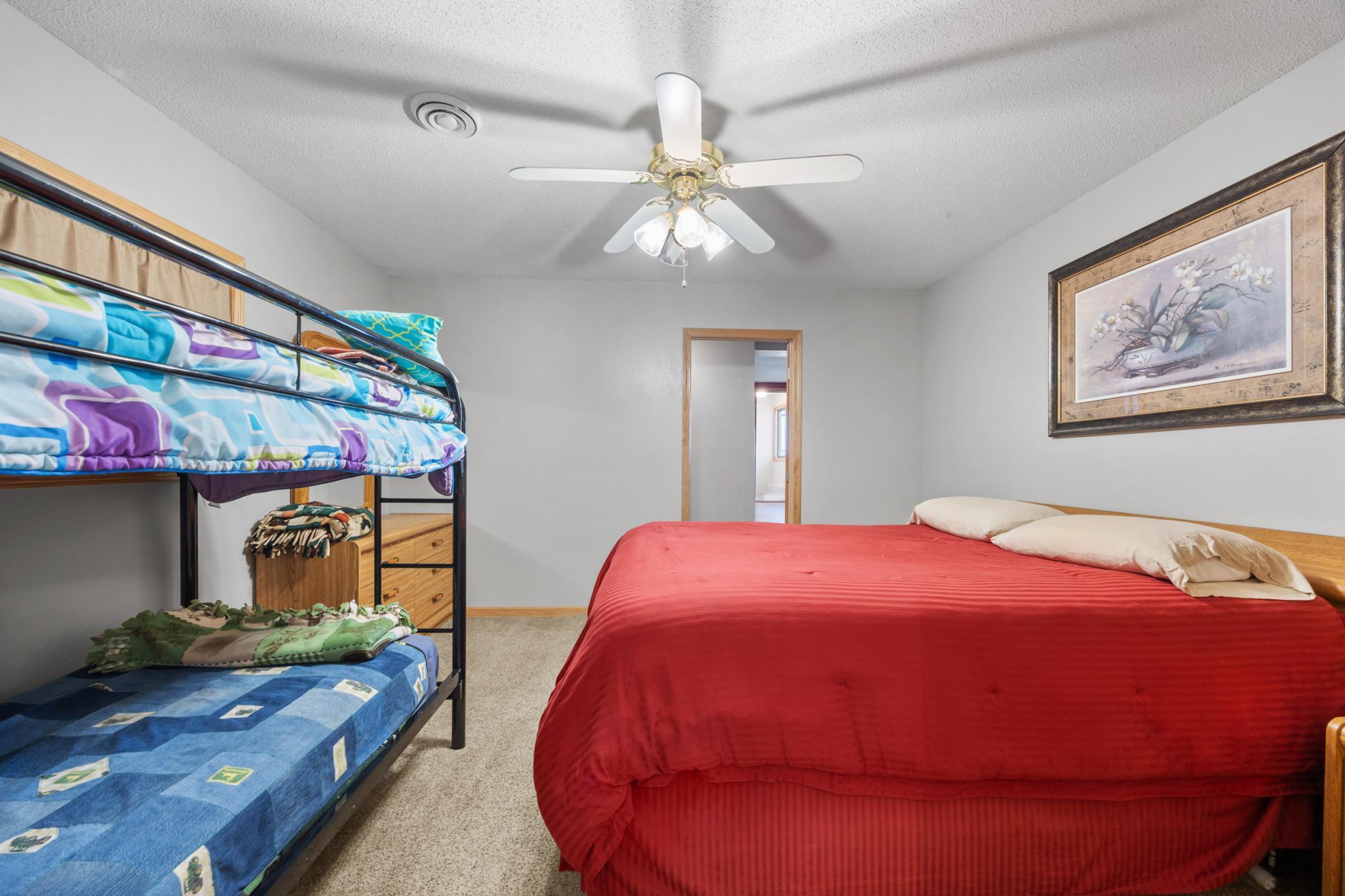 1971 single family home for sale at 43951 Percheron Loop in Pelican Rapids, MN — 4 bed, 4 bath (photo 23 of 54)