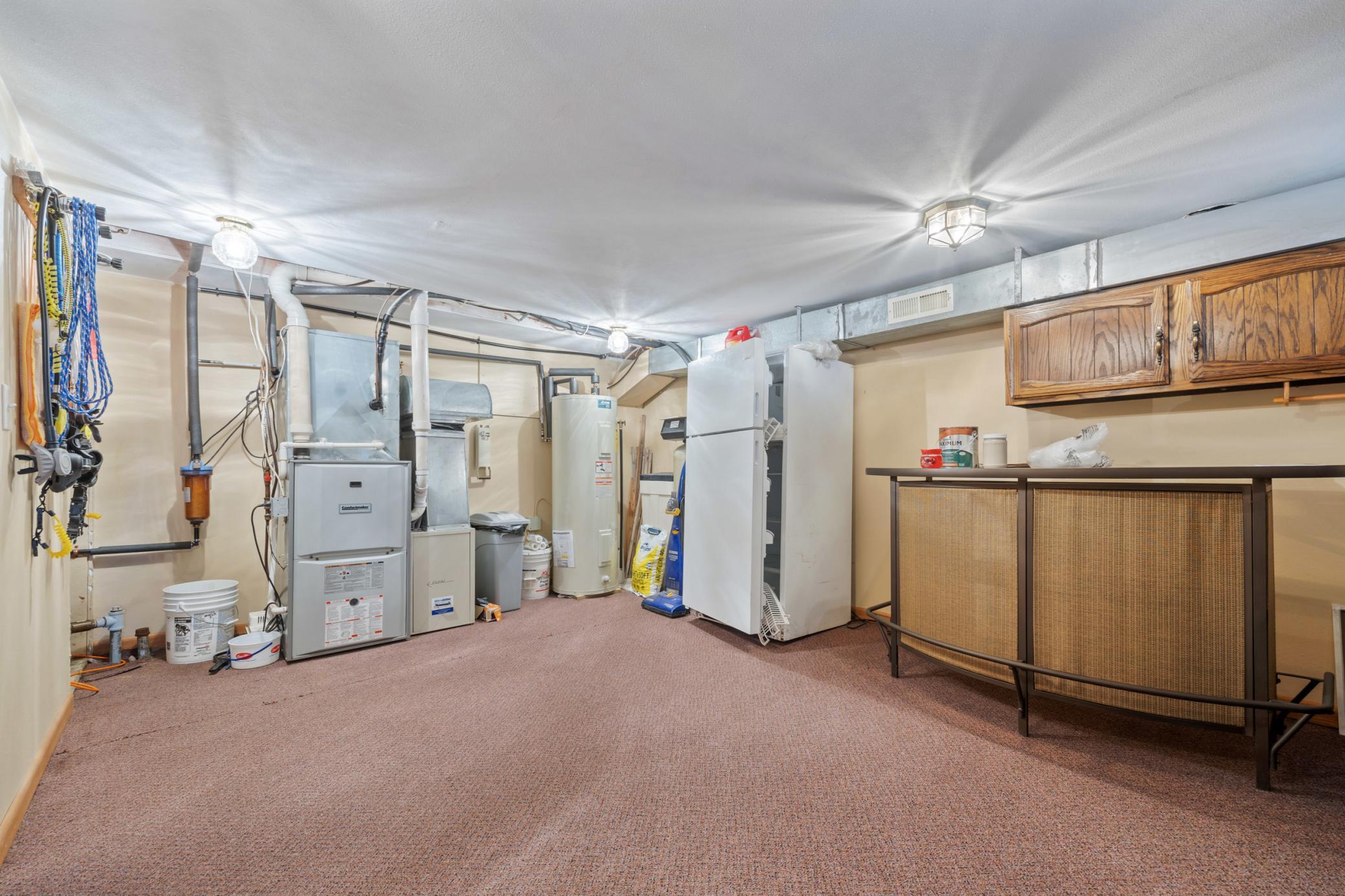 1971 single family home for sale at 43951 Percheron Loop in Pelican Rapids, MN — 4 bed, 4 bath (photo 32 of 54)