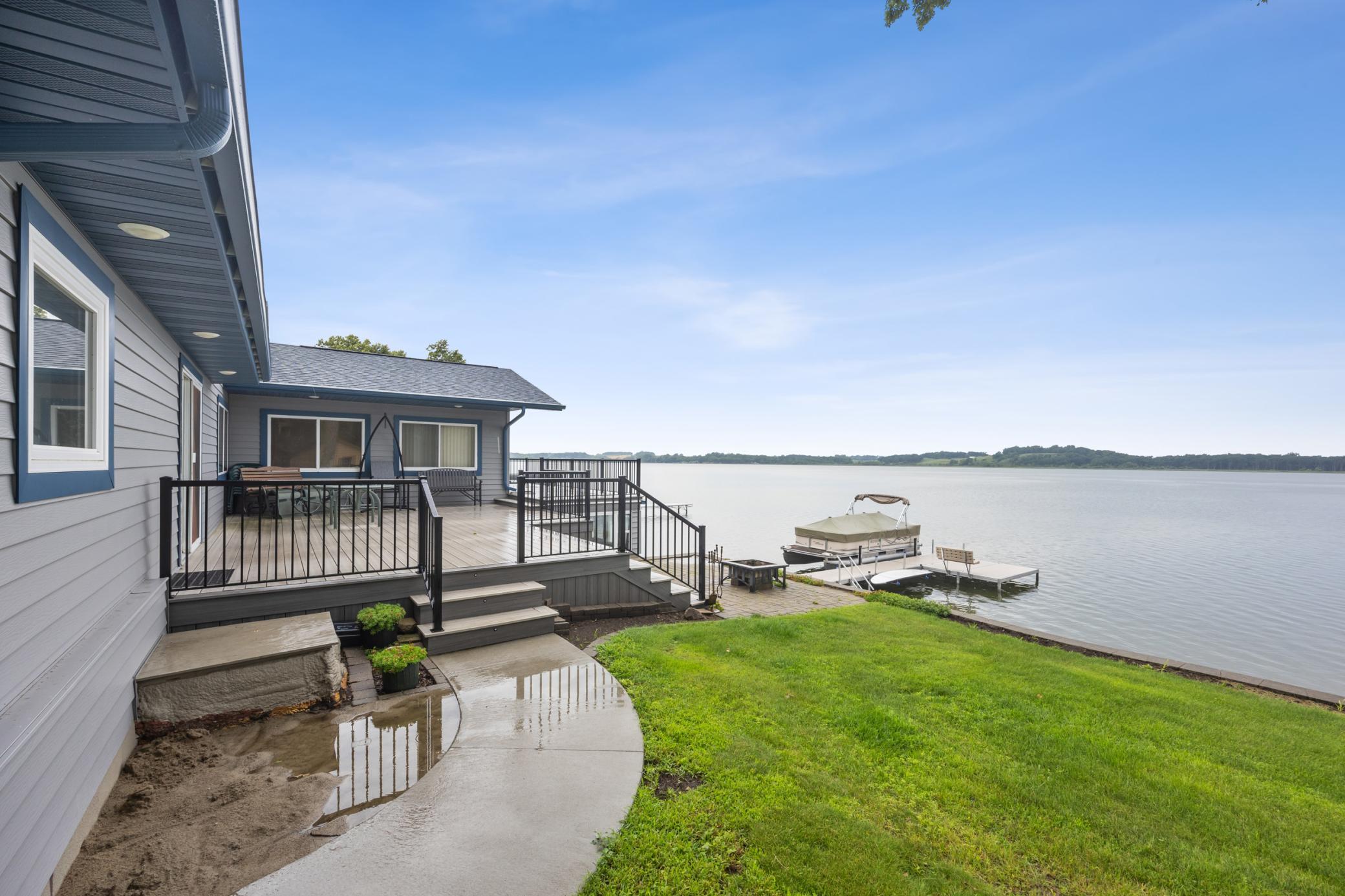 1971 single family home for sale at 43951 Percheron Loop in Pelican Rapids, MN — 4 bed, 4 bath (photo 36 of 54)