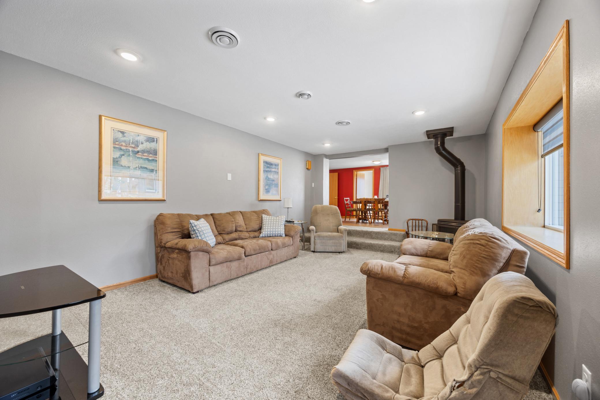 1971 single family home for sale at 43951 Percheron Loop in Pelican Rapids, MN — 4 bed, 4 bath (photo 8 of 54)