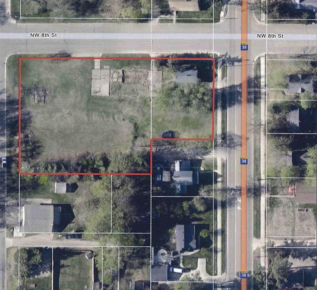 1910 single family home for sale at 729 NW 3rd Avenue in Grand Rapids, MN — 1 bed, 2 bath (photo 5 of 5)
