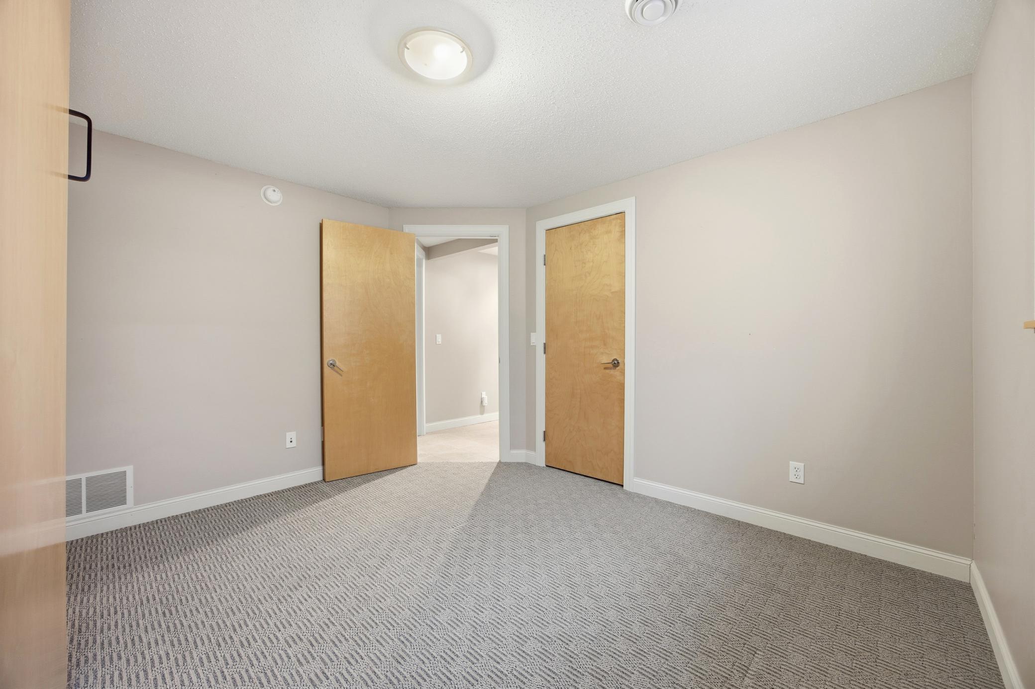 5027 Rose Creek Parkway S, Fargo ND 58104 - Photo 36 of 75