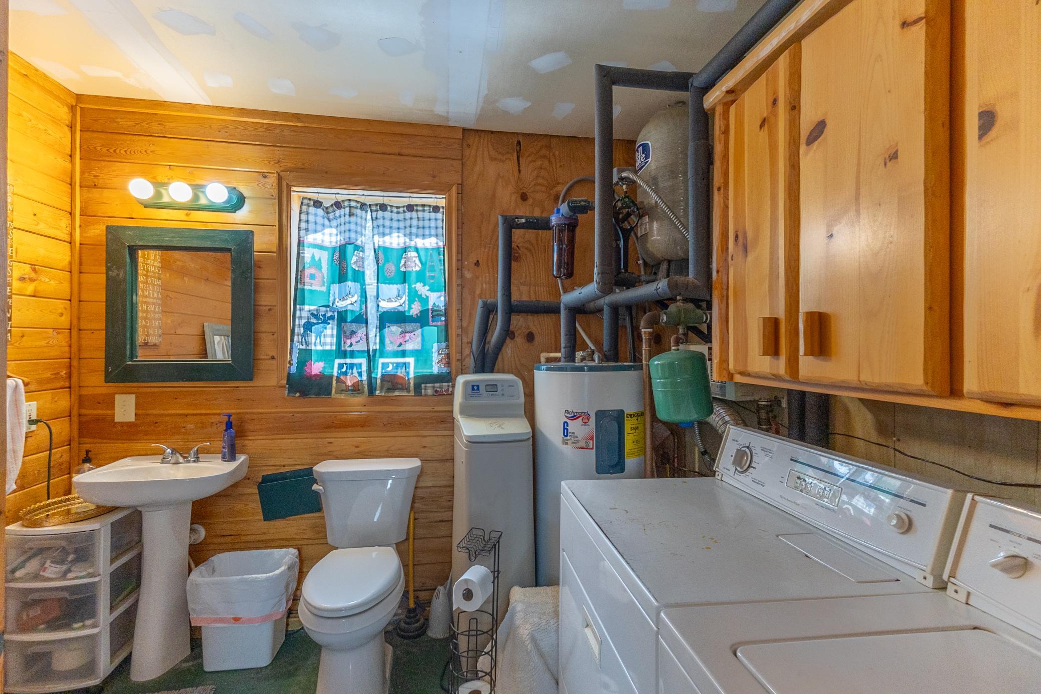 2002 single family home for sale at 50185 219th Avenue in Bemidji, MN — 1 bed, 1 bath (photo 19 of 63)