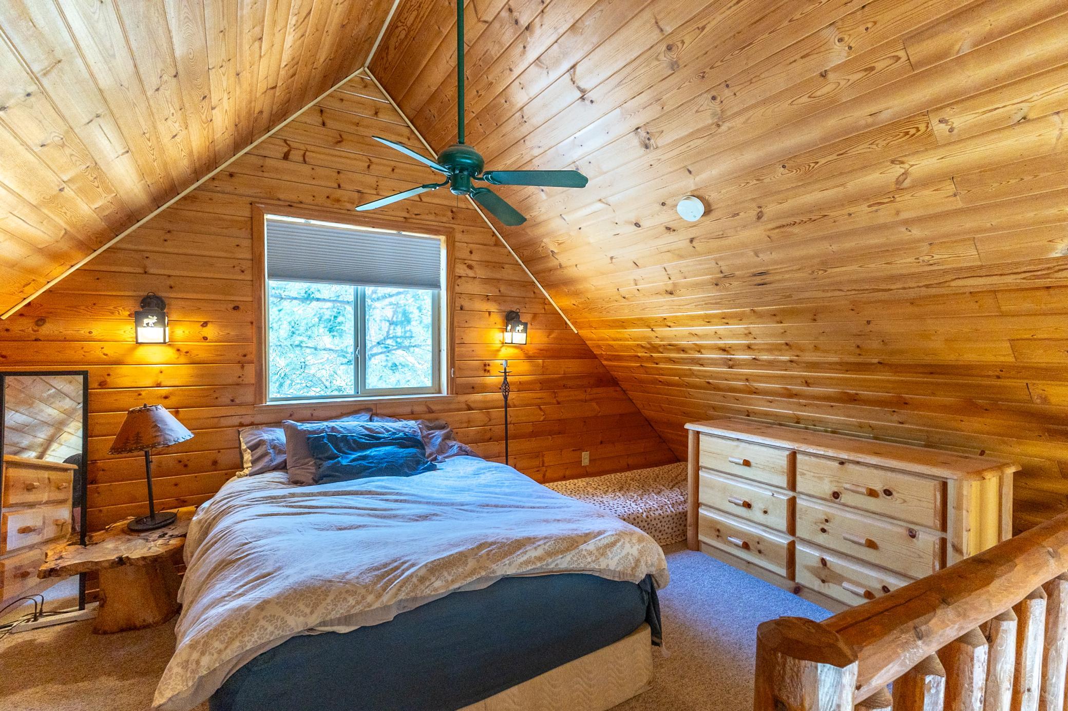 2002 single family home for sale at 50185 219th Avenue in Bemidji, MN — 1 bed, 1 bath (photo 22 of 63)