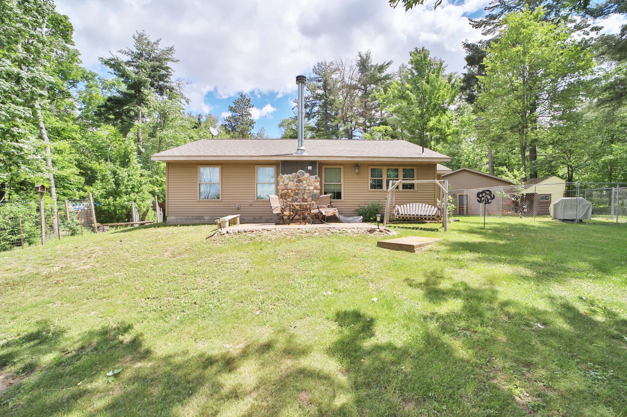 2011 single family home for sale at 8510 Laurel Anne Lane in Brainerd, MN — 2 bed, 2 bath (photo 37 of 55)
