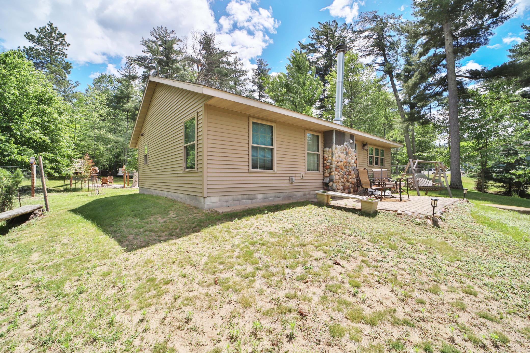 2011 single family home for sale at 8510 Laurel Anne Lane in Brainerd, MN — 2 bed, 2 bath (photo 39 of 55)