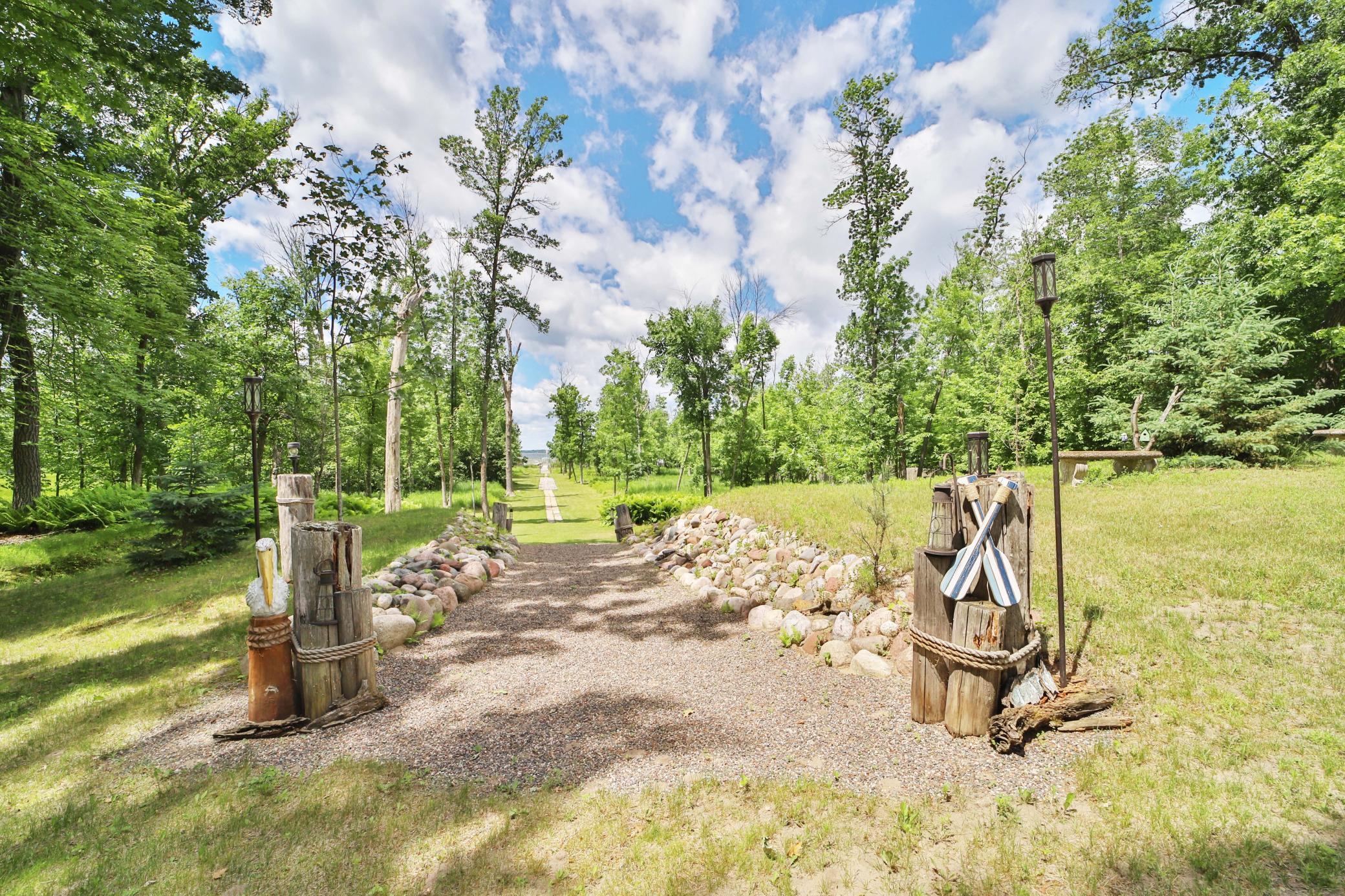 2011 single family home for sale at 8510 Laurel Anne Lane in Brainerd, MN — 2 bed, 2 bath (photo 44 of 55)