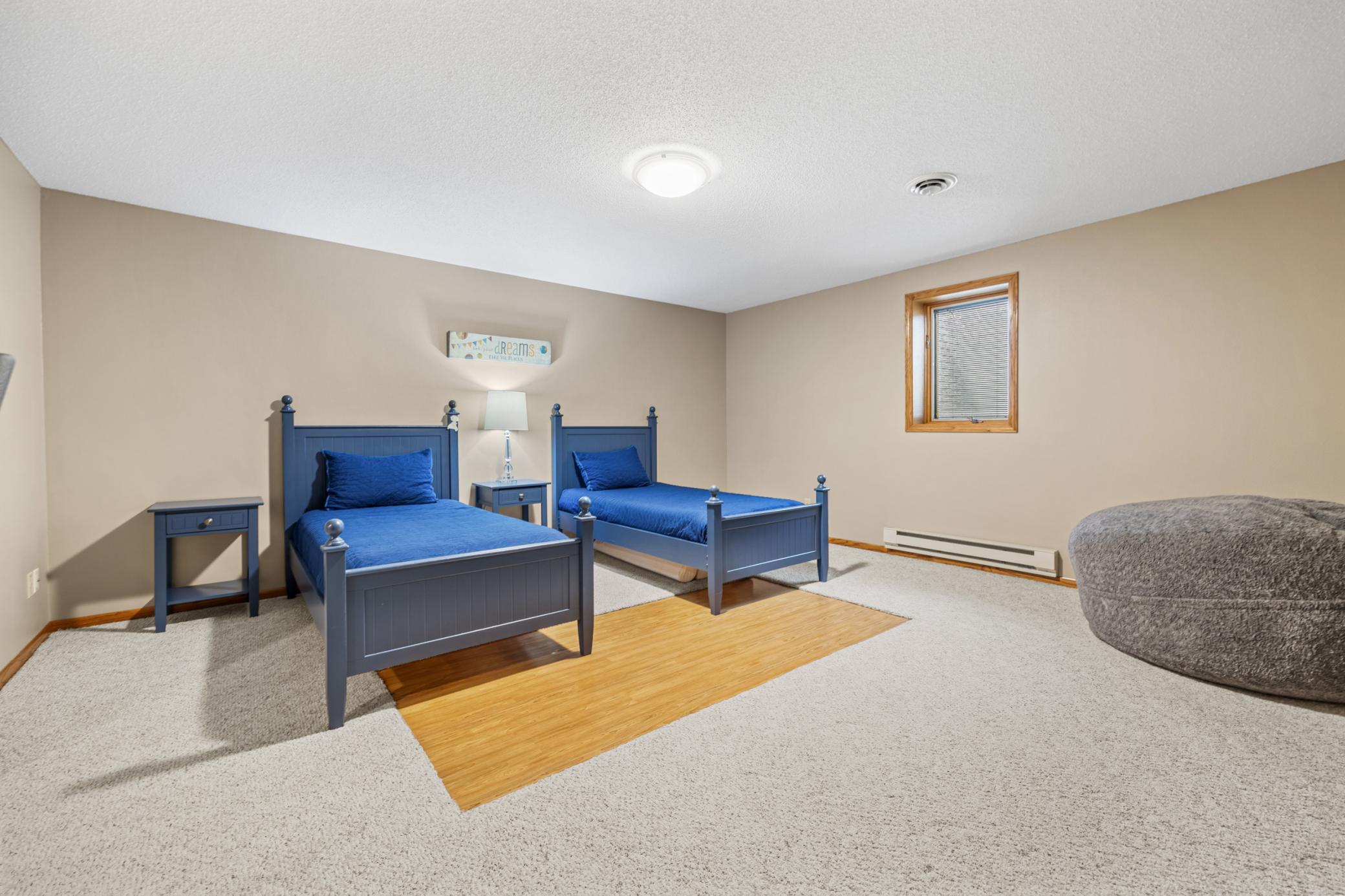 1992 single family home for sale at 412 DAISY Lane in Ada, MN — 5 bed, 4 bath (photo 34 of 43)