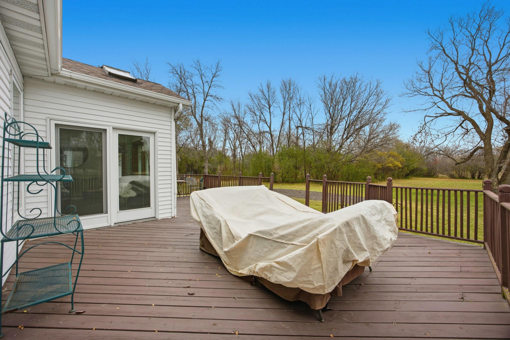 1992 single family home for sale at 412 DAISY Lane in Ada, MN — 5 bed, 4 bath (photo 42 of 43)