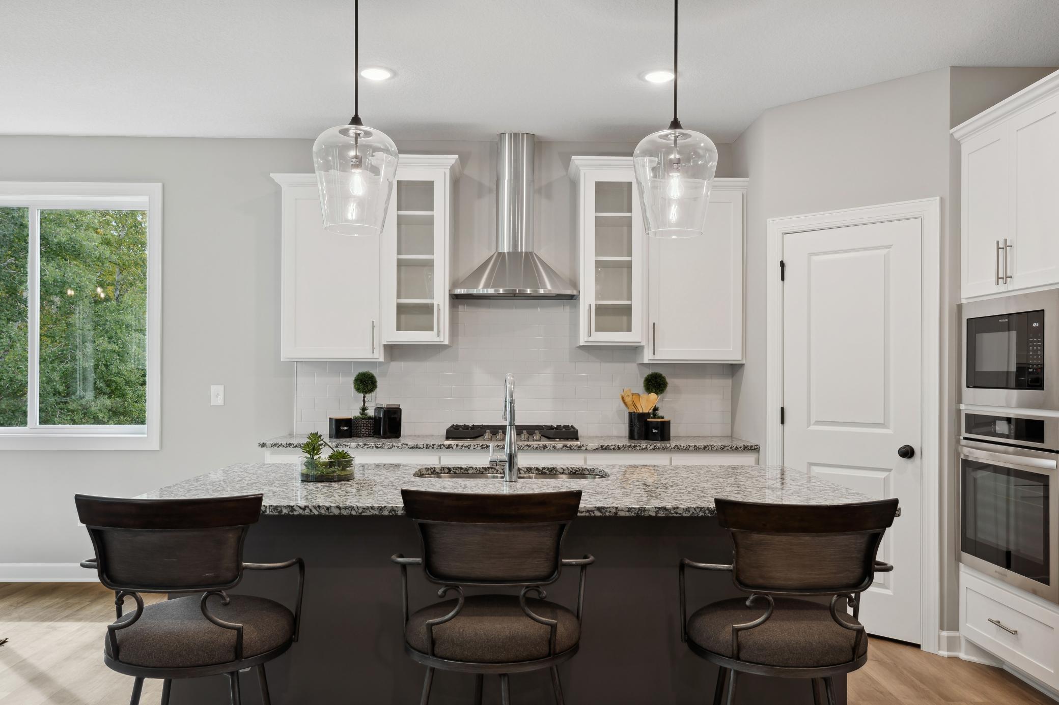 2026 single family home for sale at Lot D Middle Cullen Drive in Nisswa, MN — 4 bed, 3 bath (photo 3 of 34)
