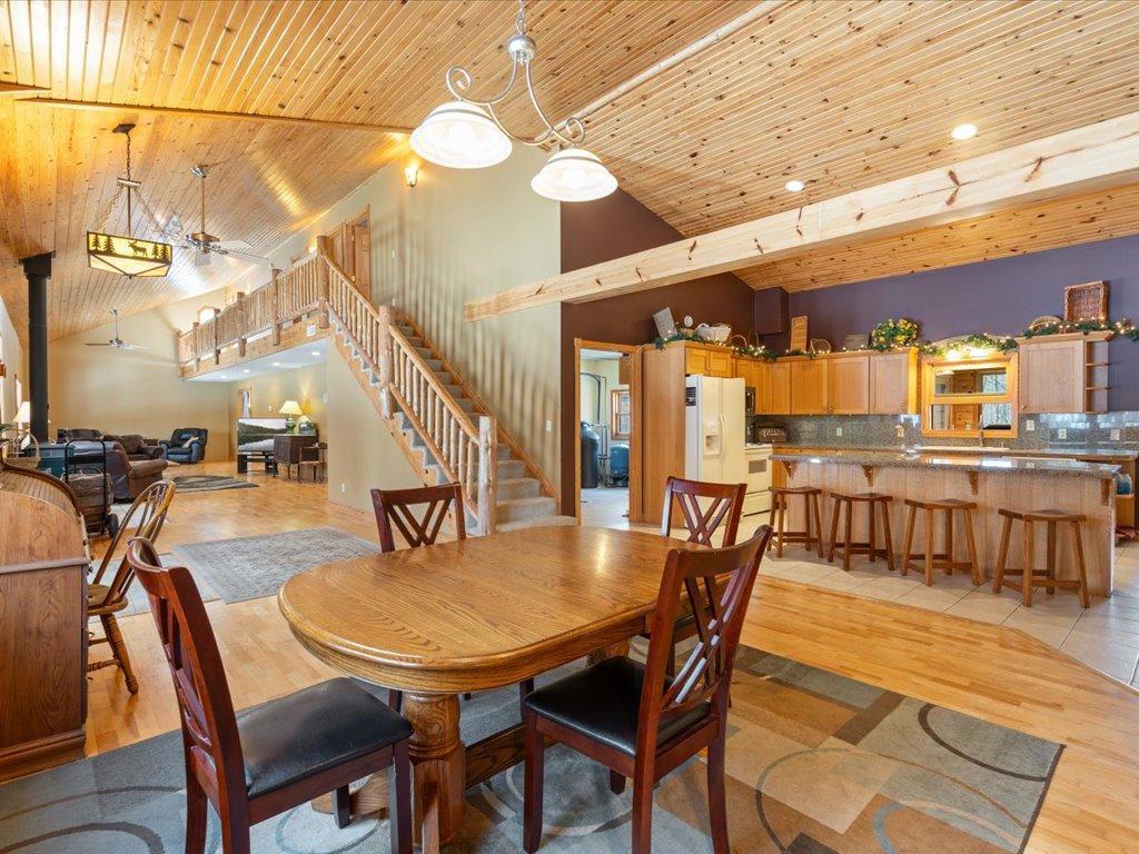 2002 single family home for sale at 16361 State 87 in Park Rapids, MN — 4 bed, 2 bath (photo 7 of 44)