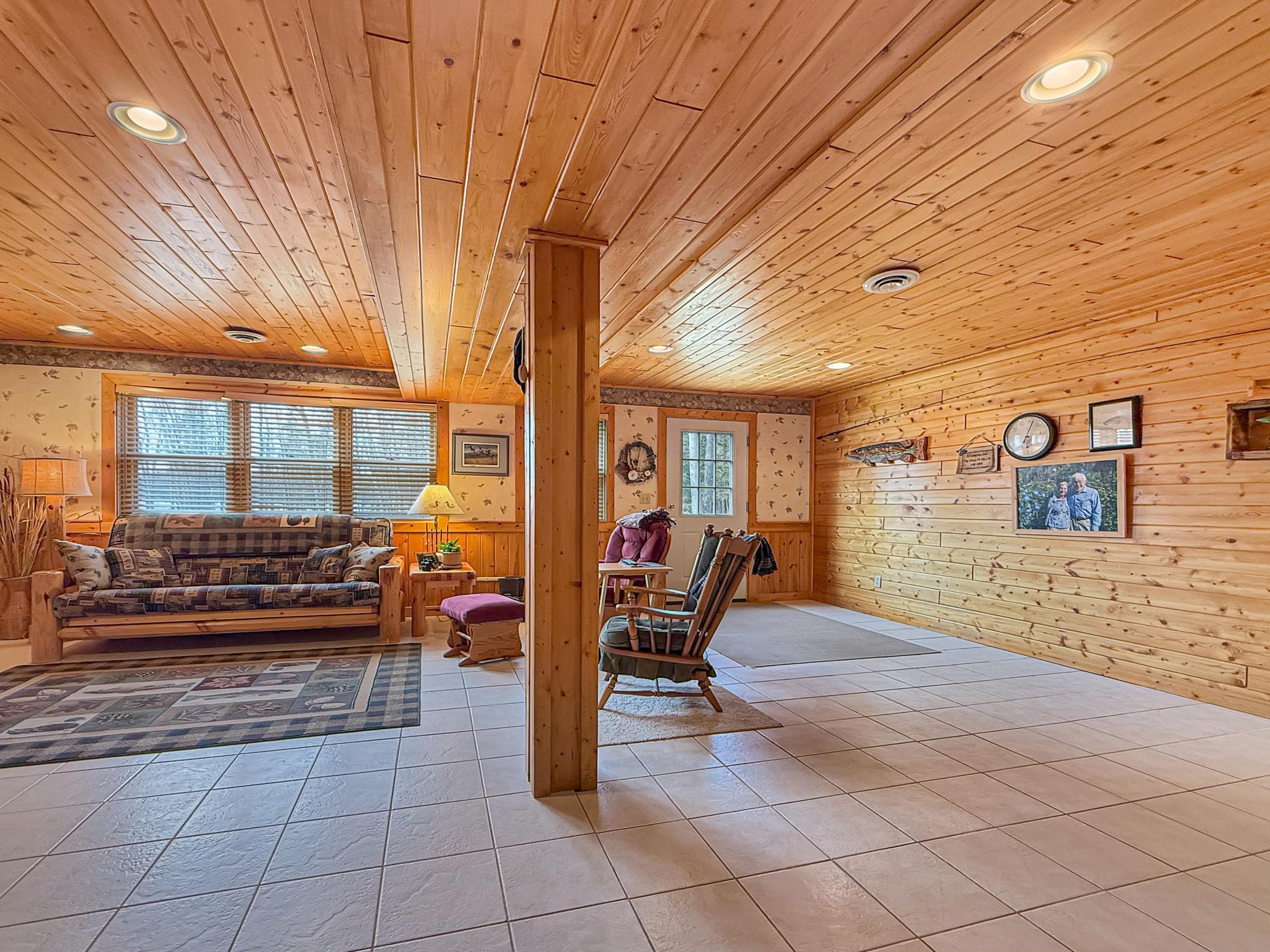 1995 single family home for sale at 44711 Schoolcraft Trail in Laporte, MN — 3 bed, 3 bath (photo 23 of 35)