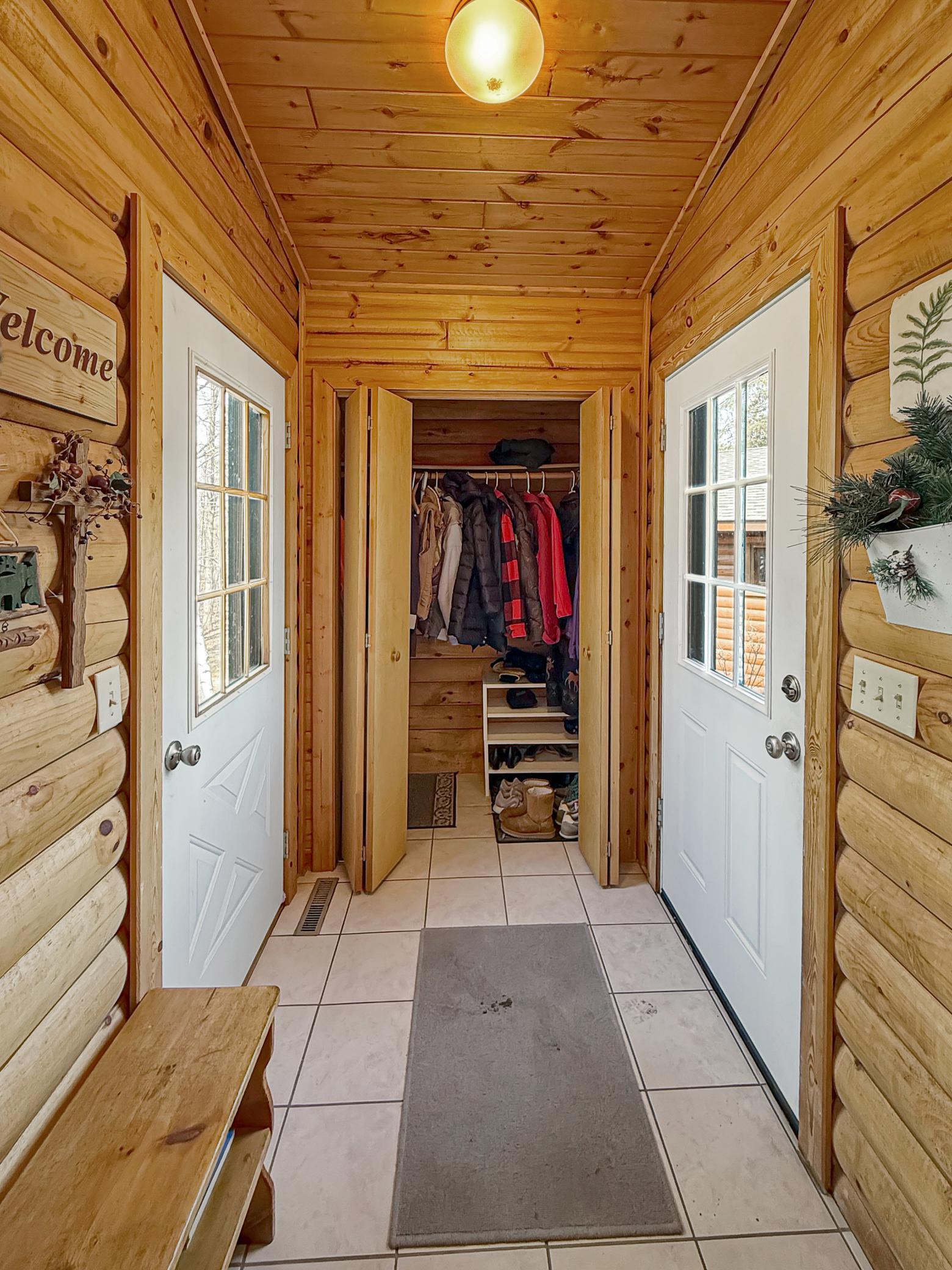 1995 single family home for sale at 44711 Schoolcraft Trail in Laporte, MN — 3 bed, 3 bath (photo 25 of 35)