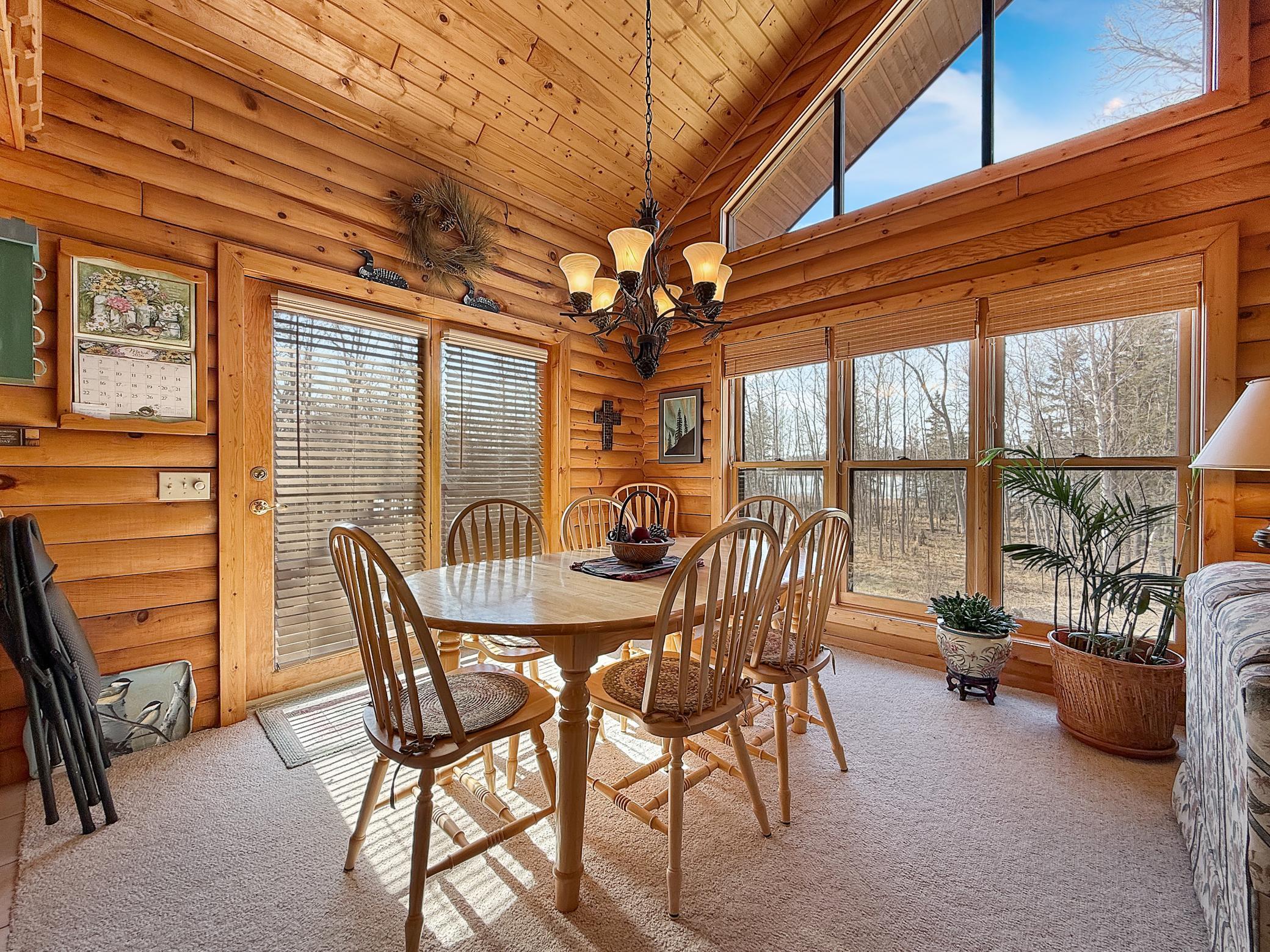 1995 single family home for sale at 44711 Schoolcraft Trail in Laporte, MN — 3 bed, 3 bath (photo 8 of 35)
