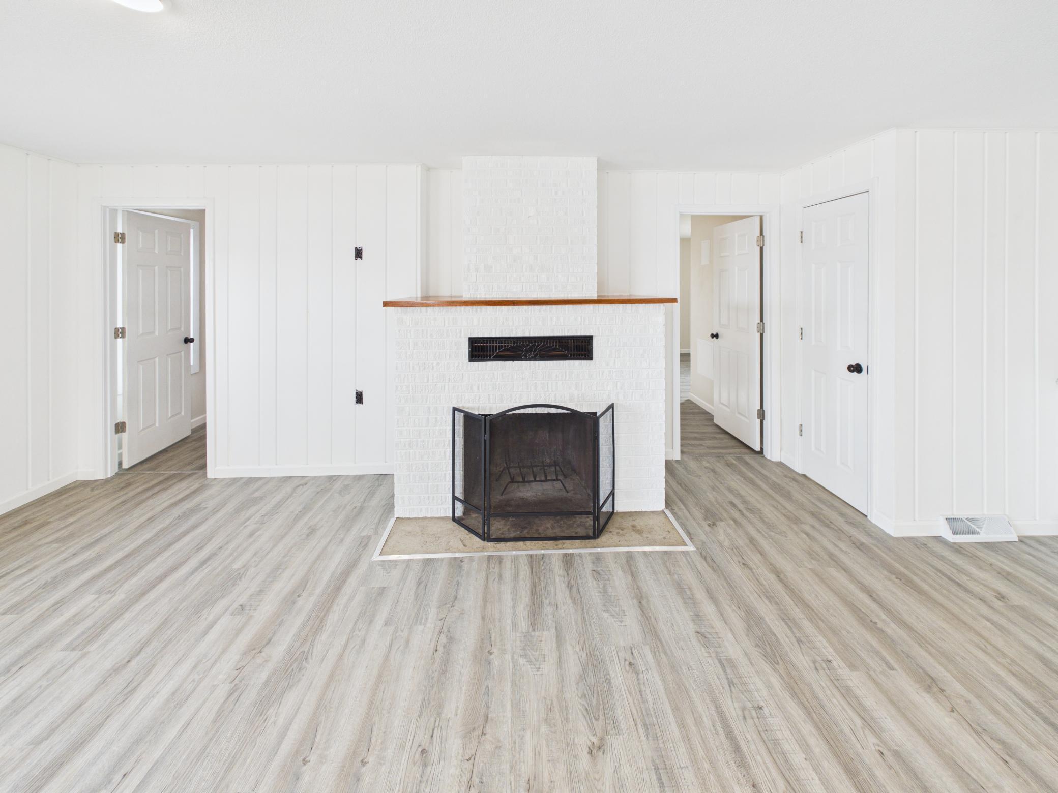 1952 single family home for sale at 30304 Aspen Drive in Grey Eagle, MN — 3 bed, 1 bath (photo 16 of 31)
