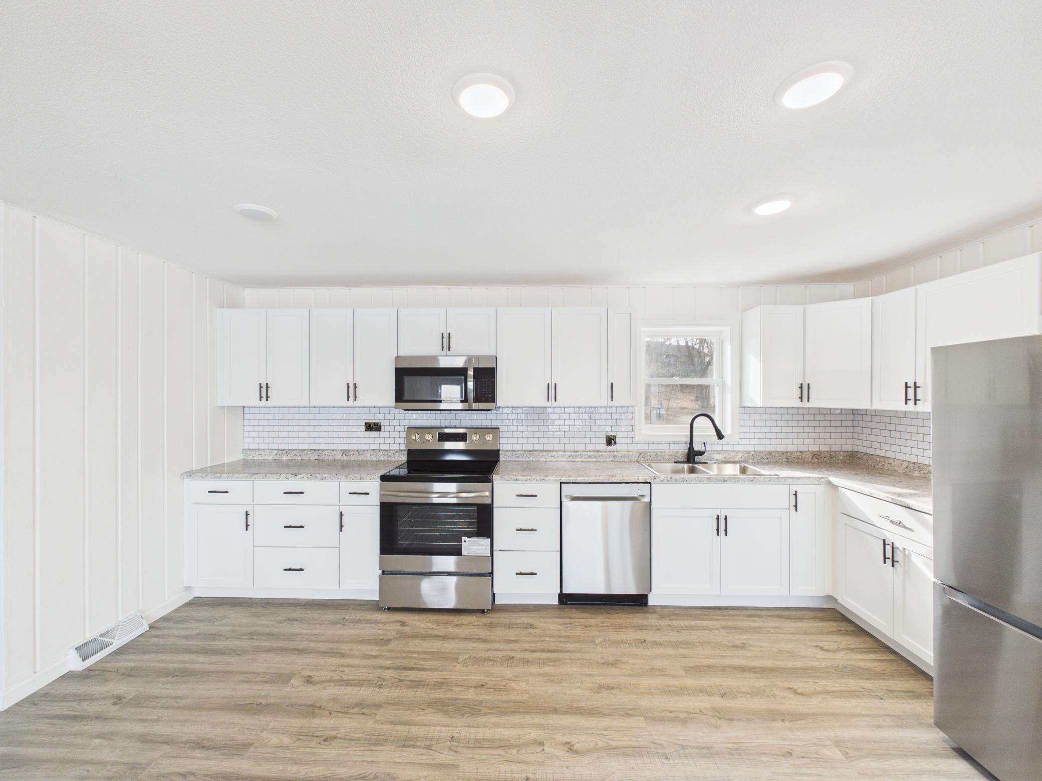 1952 single family home for sale at 30304 Aspen Drive in Grey Eagle, MN — 3 bed, 1 bath (photo 8 of 31)