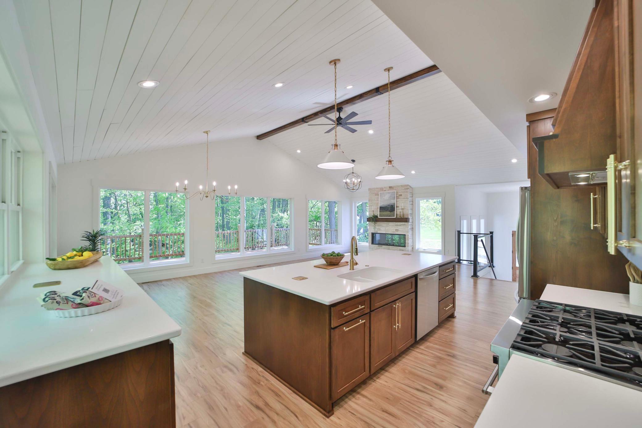 1995 single family home for sale at 20482 Lord Road in Merrifield, MN — 4 bed, 3 bath (photo 10 of 59)