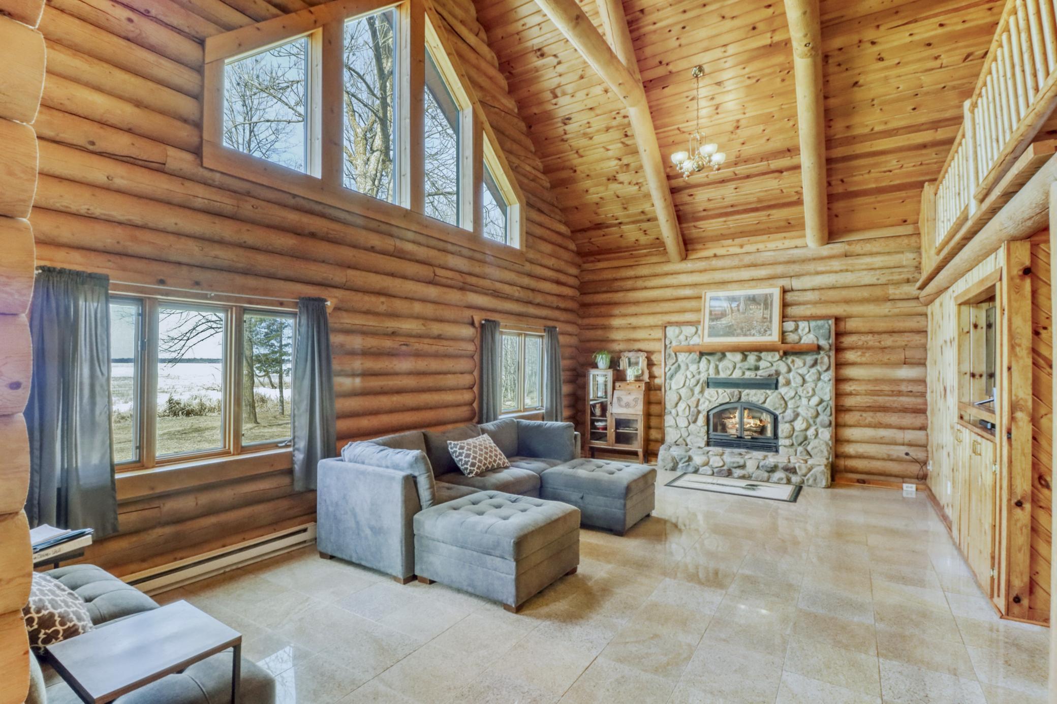 1992 single family home for sale at 21748 E Height Of Land Drive in Detroit Lakes, MN — 4 bed, 2 bath (photo 15 of 65)
