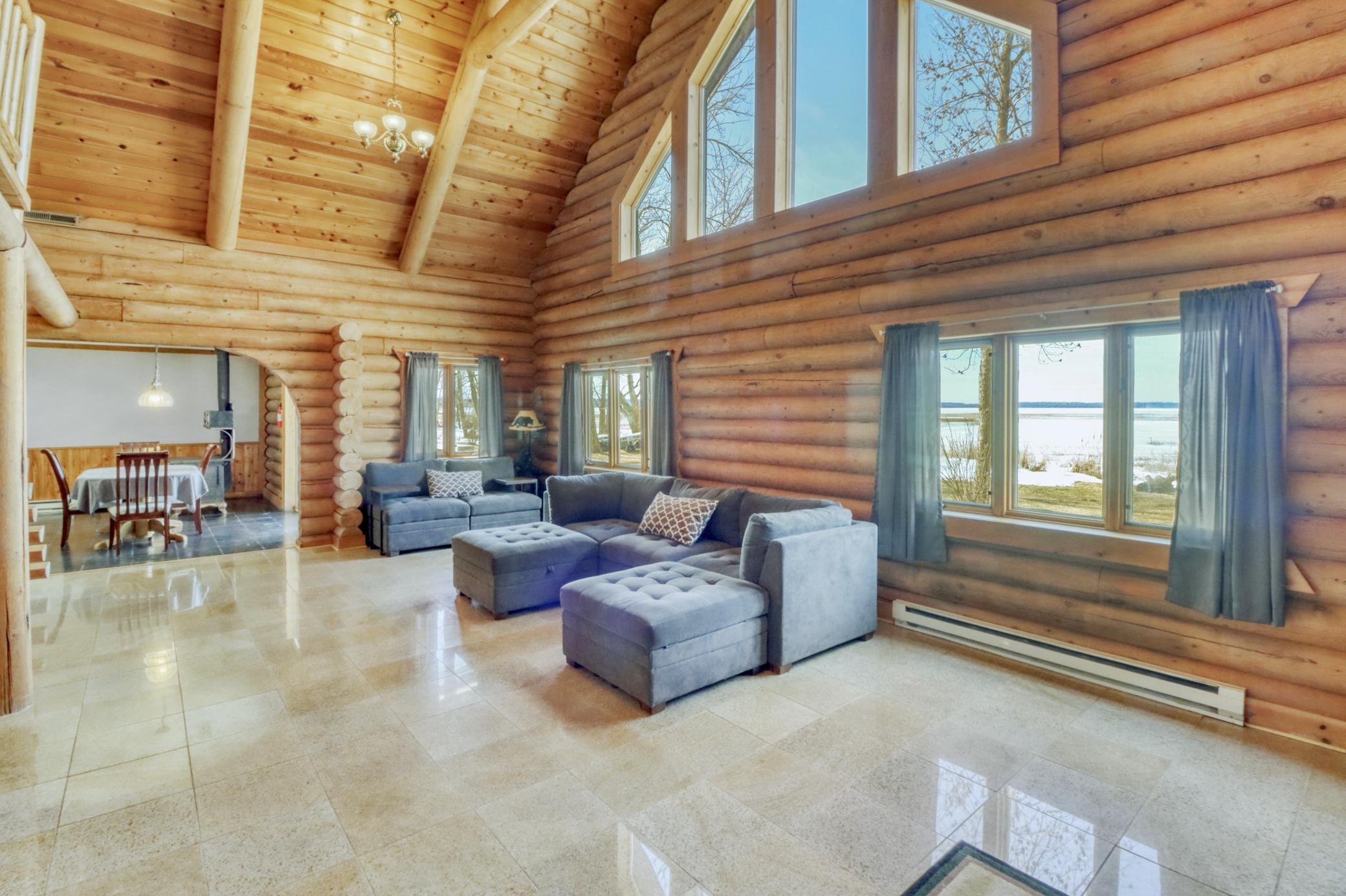 1992 single family home for sale at 21748 E Height Of Land Drive in Detroit Lakes, MN — 4 bed, 2 bath (photo 18 of 65)