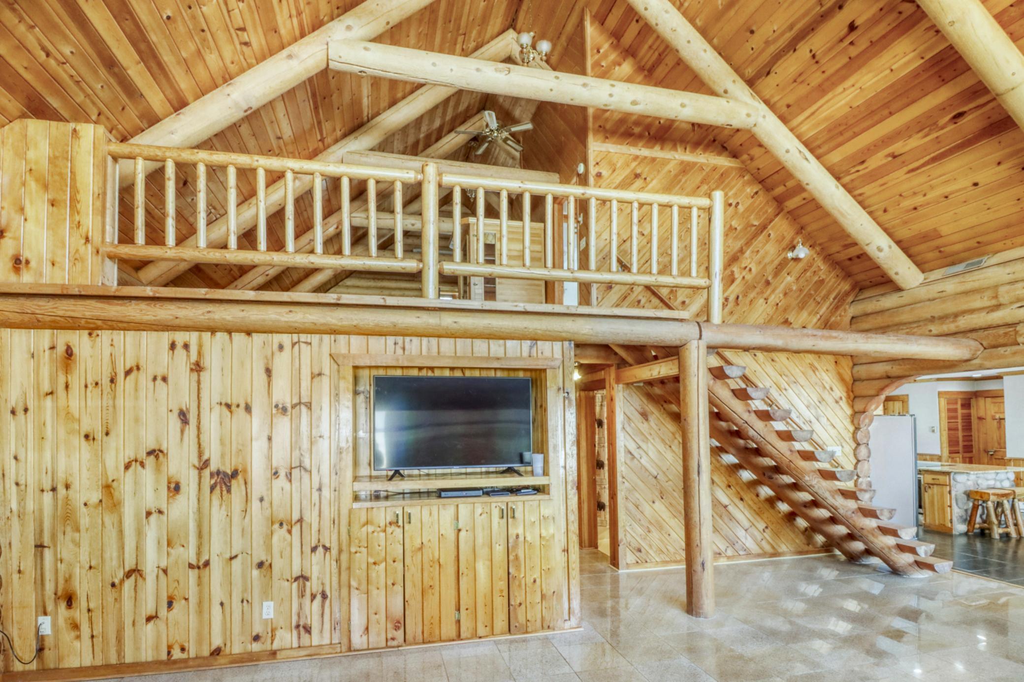 1992 single family home for sale at 21748 E Height Of Land Drive in Detroit Lakes, MN — 4 bed, 2 bath (photo 20 of 65)
