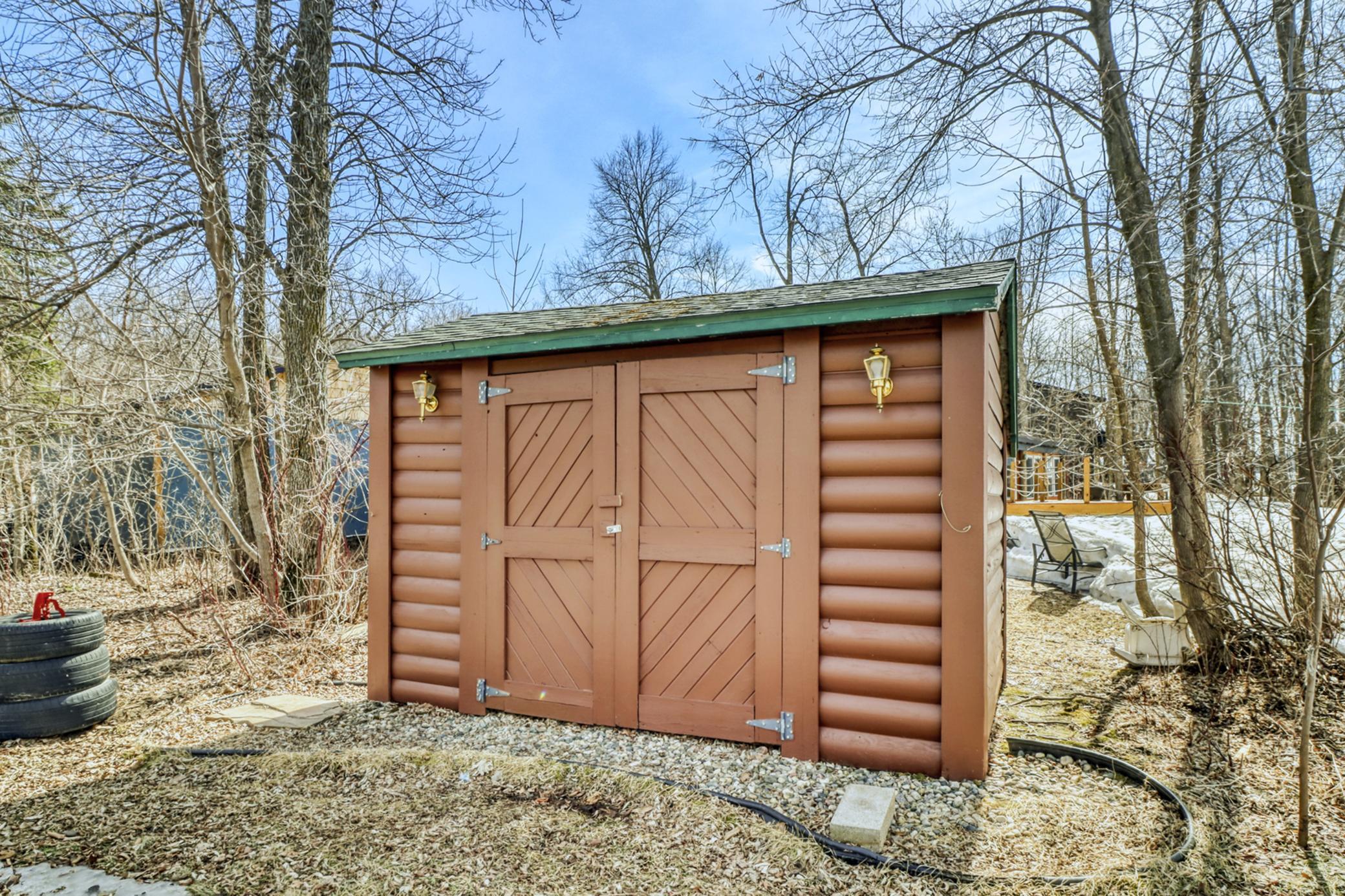 1992 single family home for sale at 21748 E Height Of Land Drive in Detroit Lakes, MN — 4 bed, 2 bath (photo 47 of 65)