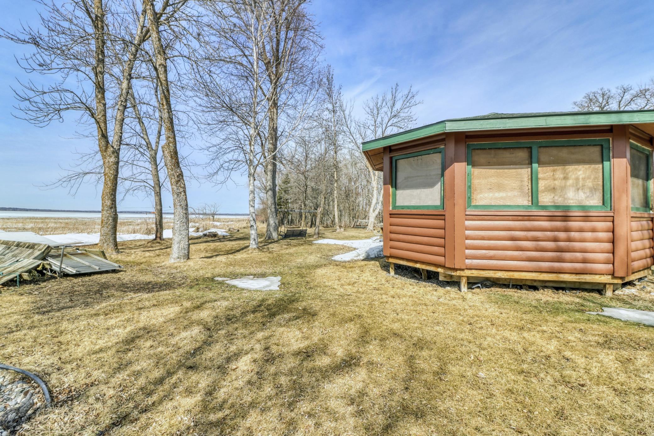 1992 single family home for sale at 21748 E Height Of Land Drive in Detroit Lakes, MN — 4 bed, 2 bath (photo 51 of 65)