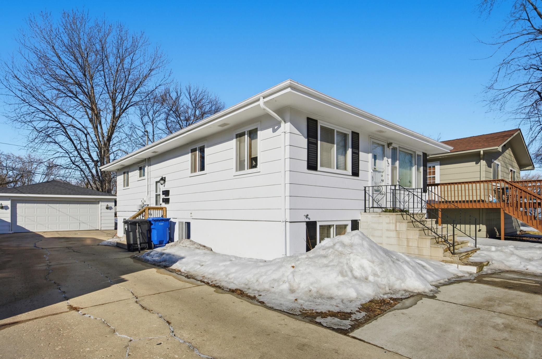 1405 16th Street S, Fargo ND 58103 - Photo 4 of 25