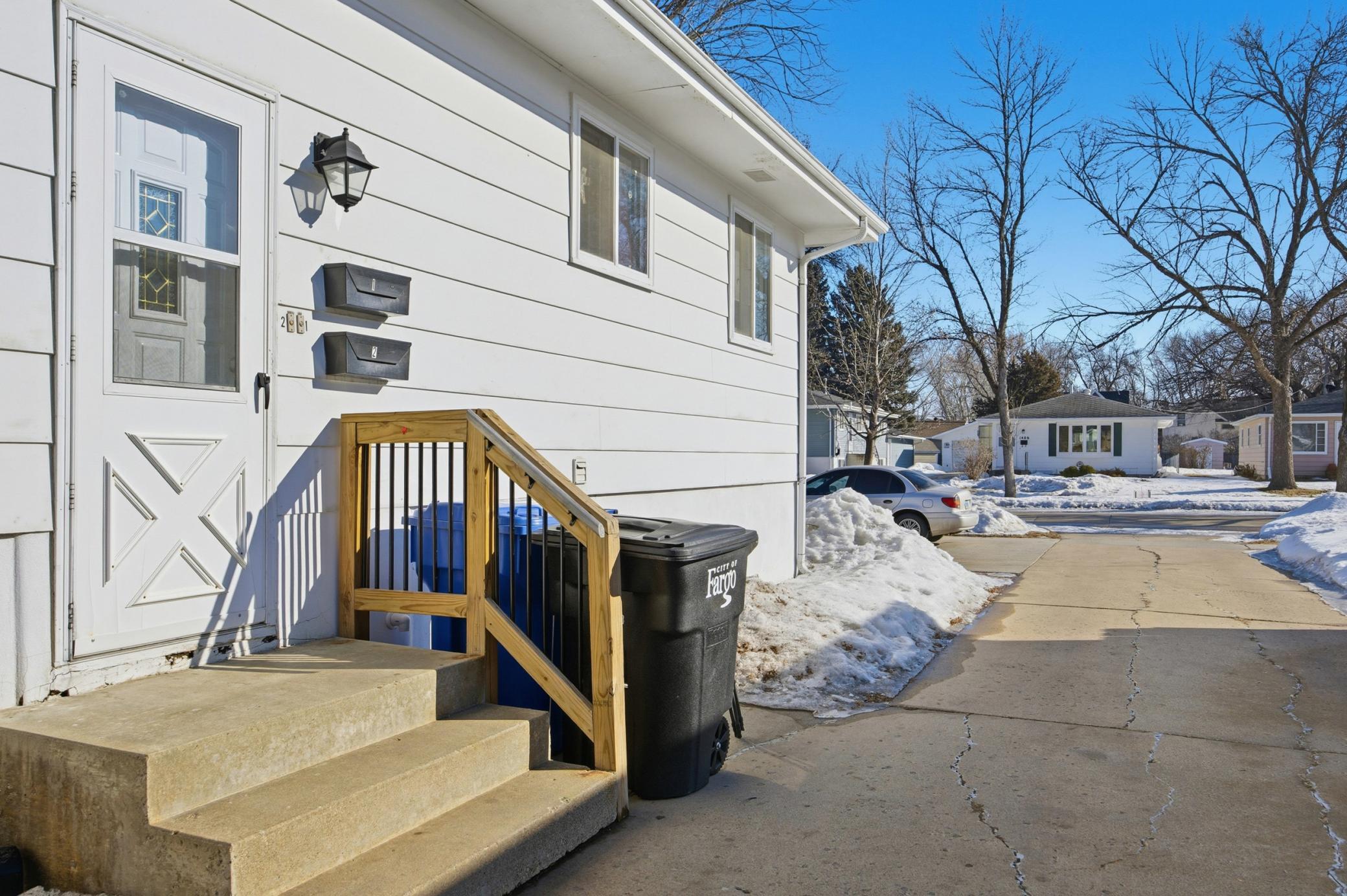 1405 16th Street S, Fargo ND 58103 - Photo 5 of 25