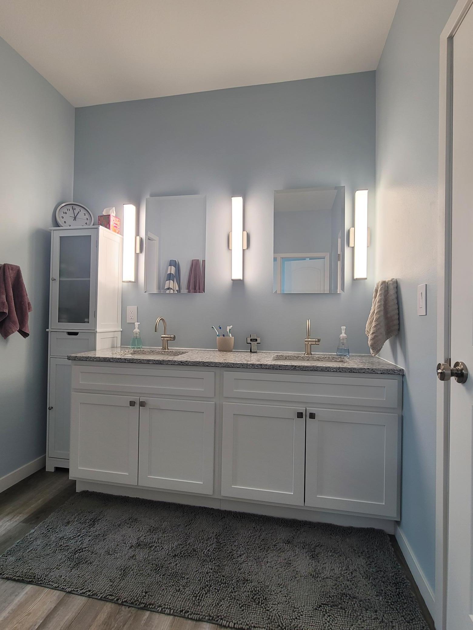 2024 single family home for sale at 2308 36th Avenue S in Moorhead, MN — 4 bed, 2 bath (photo 12 of 31)