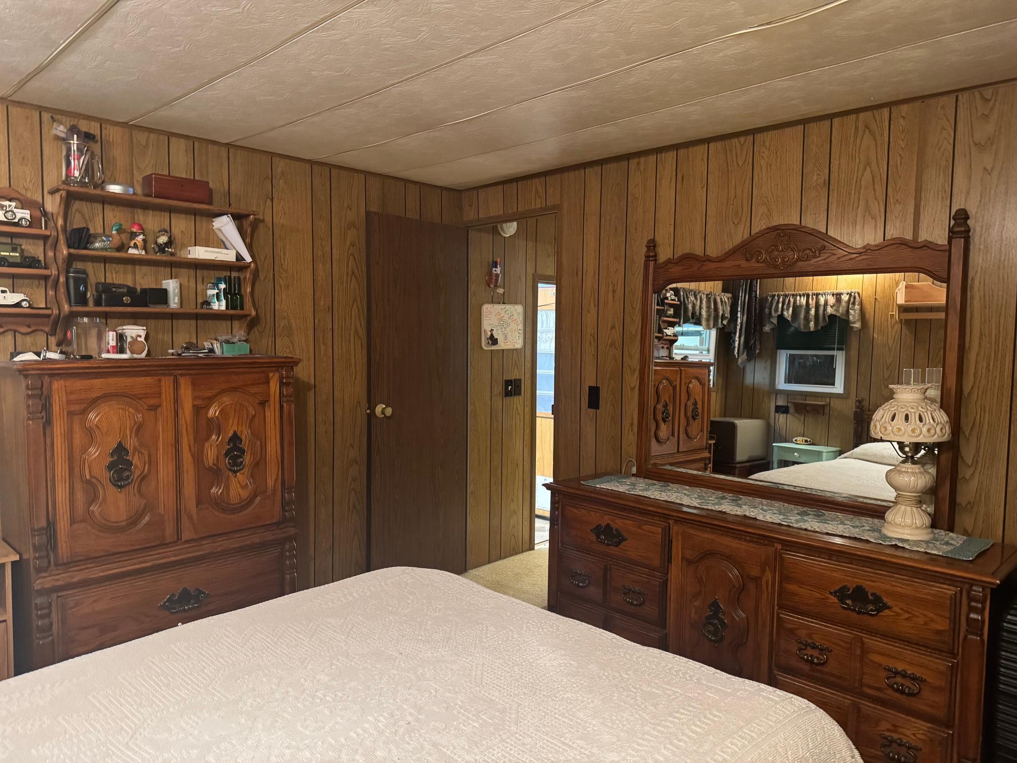 1974 single family home for sale at 1707 Crosby Court SE, Unit 10 in Bemidji, MN — 2 bed, 1 bath (photo 16 of 32)