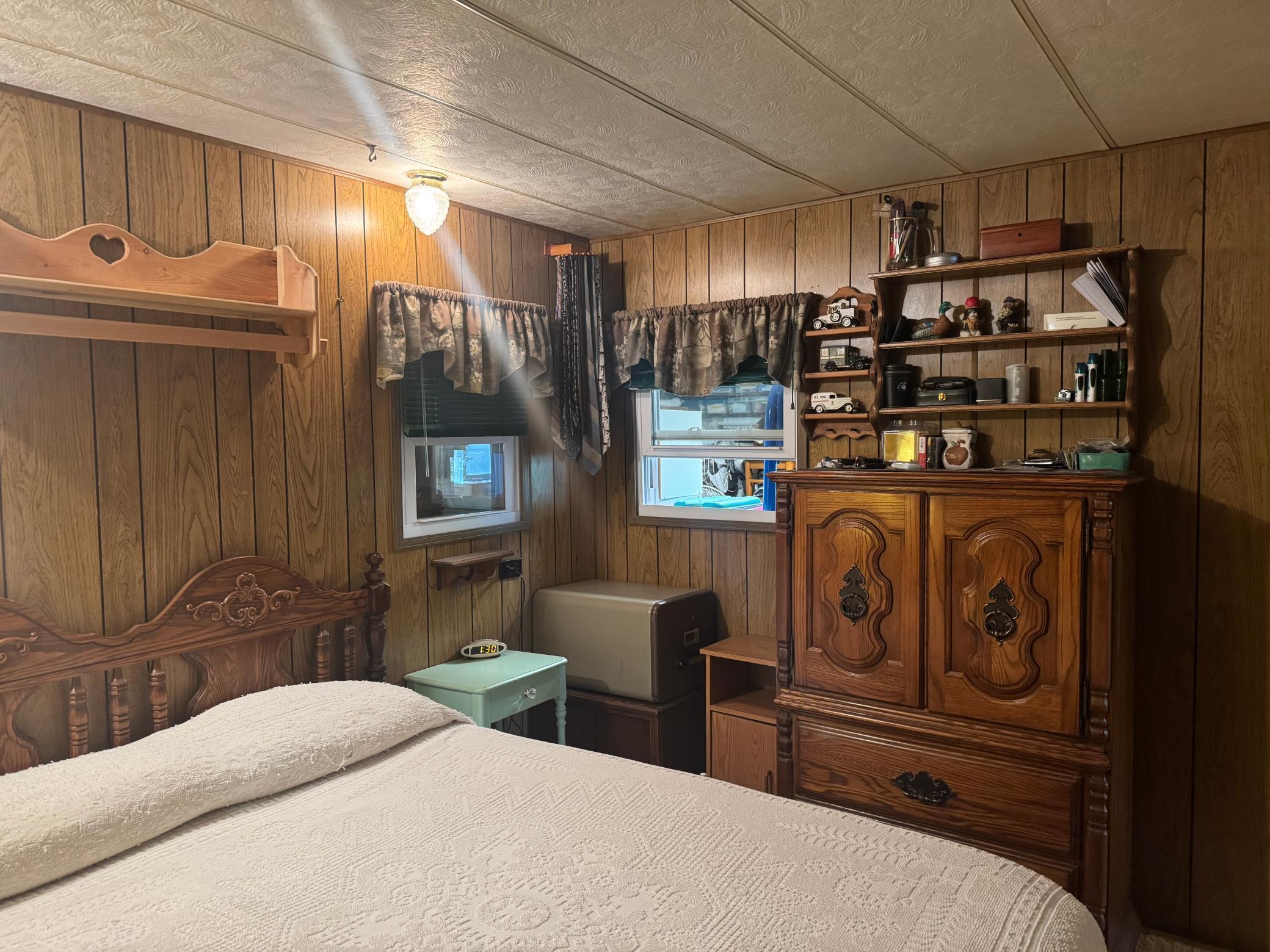 1974 single family home for sale at 1707 Crosby Court SE, Unit 10 in Bemidji, MN — 2 bed, 1 bath (photo 17 of 32)
