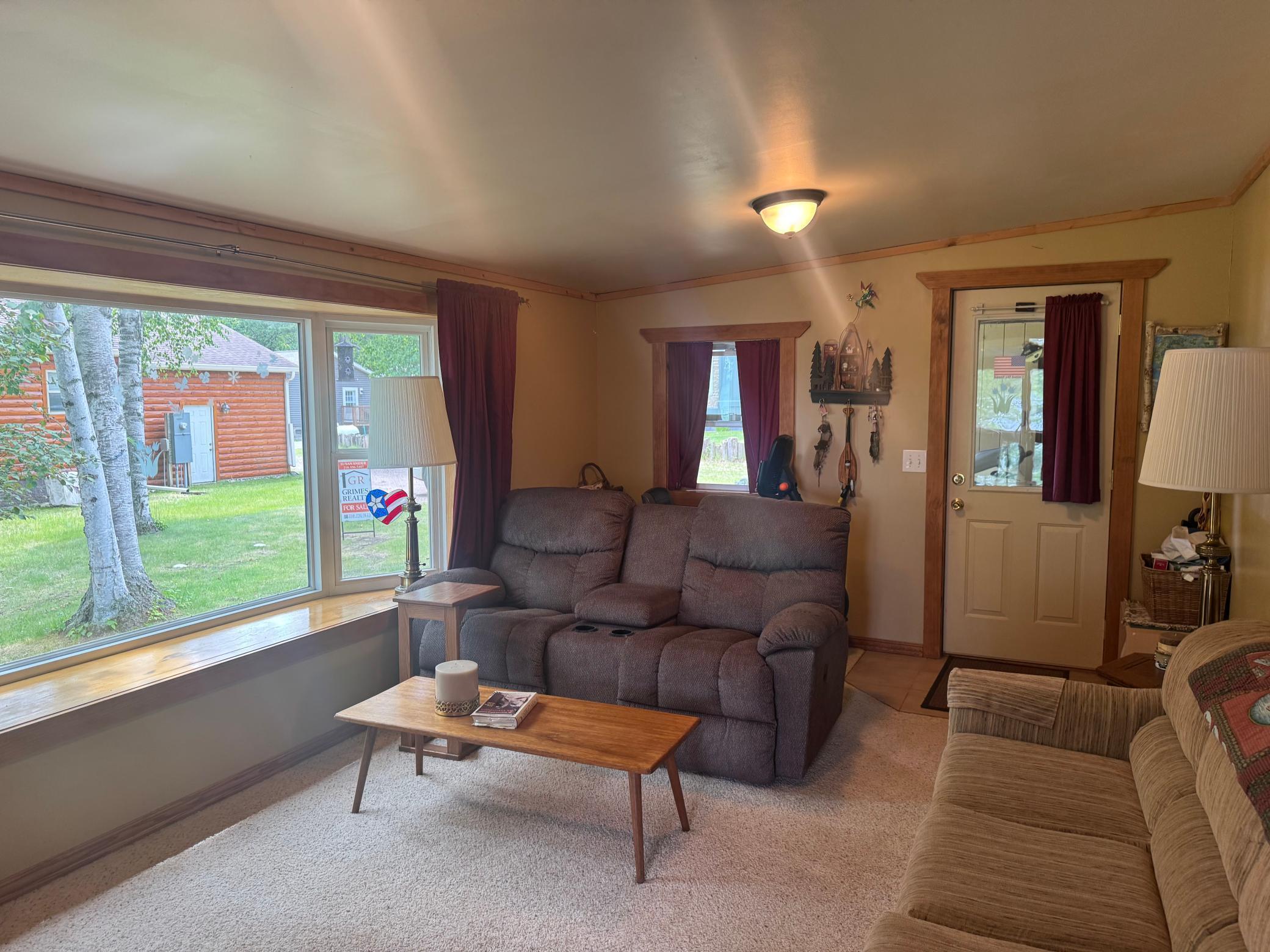 1974 single family home for sale at 1707 Crosby Court SE, Unit 10 in Bemidji, MN — 2 bed, 1 bath (photo 8 of 32)