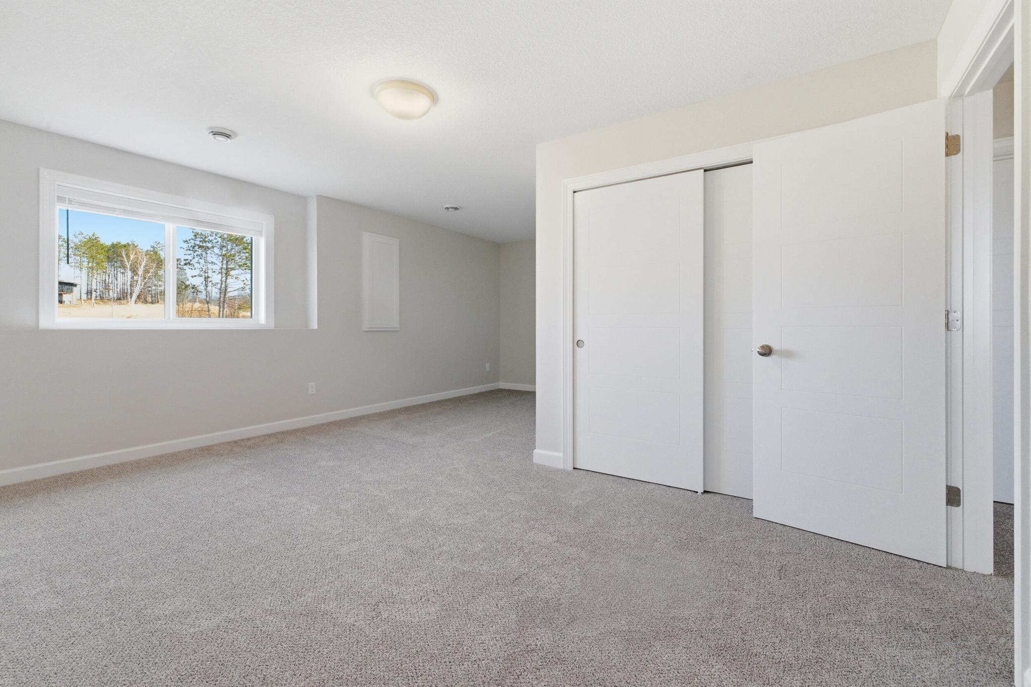 2026 single family home for sale at 3682 Royal Lytham Court, Unit #931 in Brainerd, MN — 6 bed, 4 bath (photo 37 of 38)