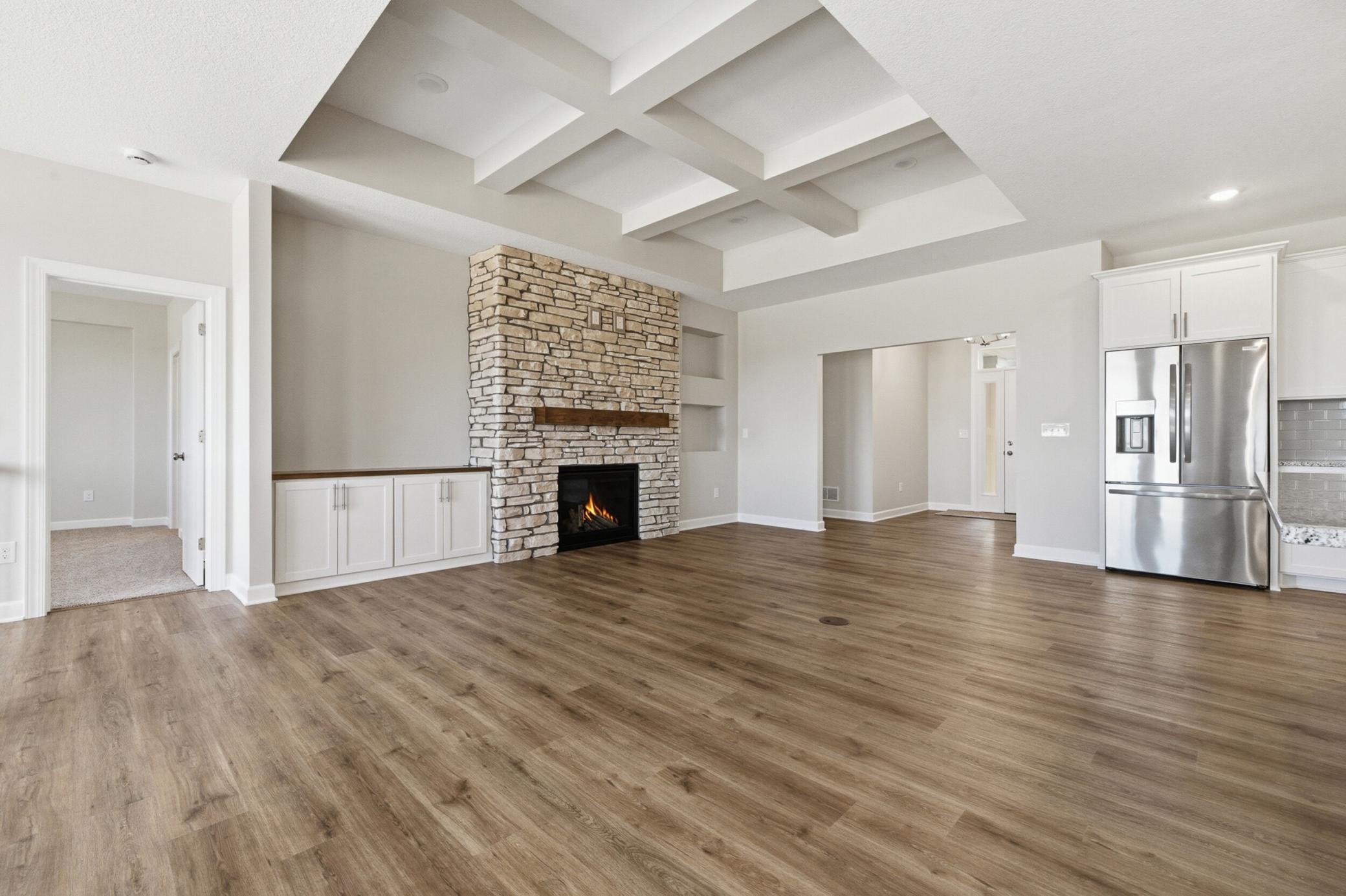2026 single family home for sale at 3682 Royal Lytham Court, Unit #931 in Brainerd, MN — 6 bed, 4 bath (photo 9 of 38)