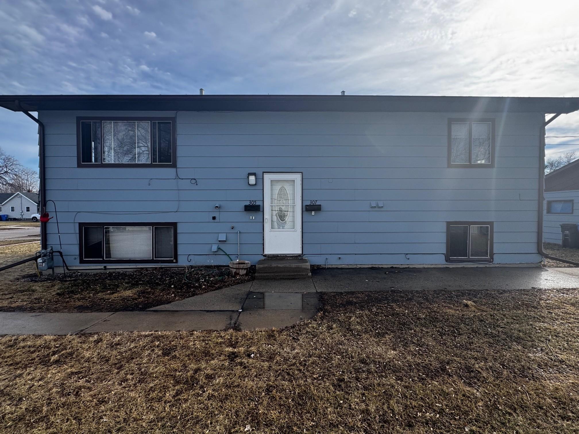 305-307 S 23rd Street S, Fargo ND 58103 - Photo 2 of 26