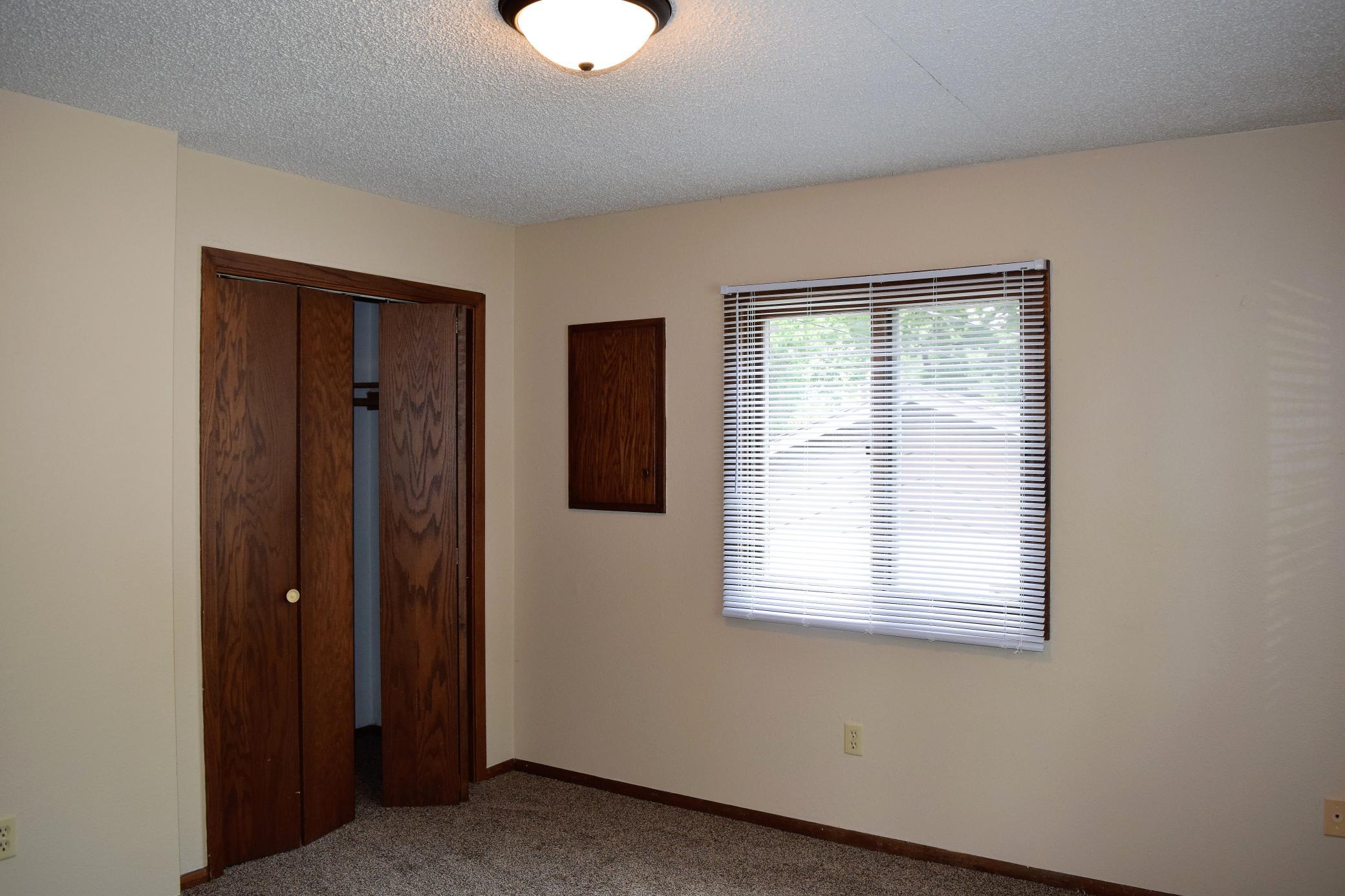 305-307 S 23rd Street S, Fargo ND 58103 - Photo 13 of 26