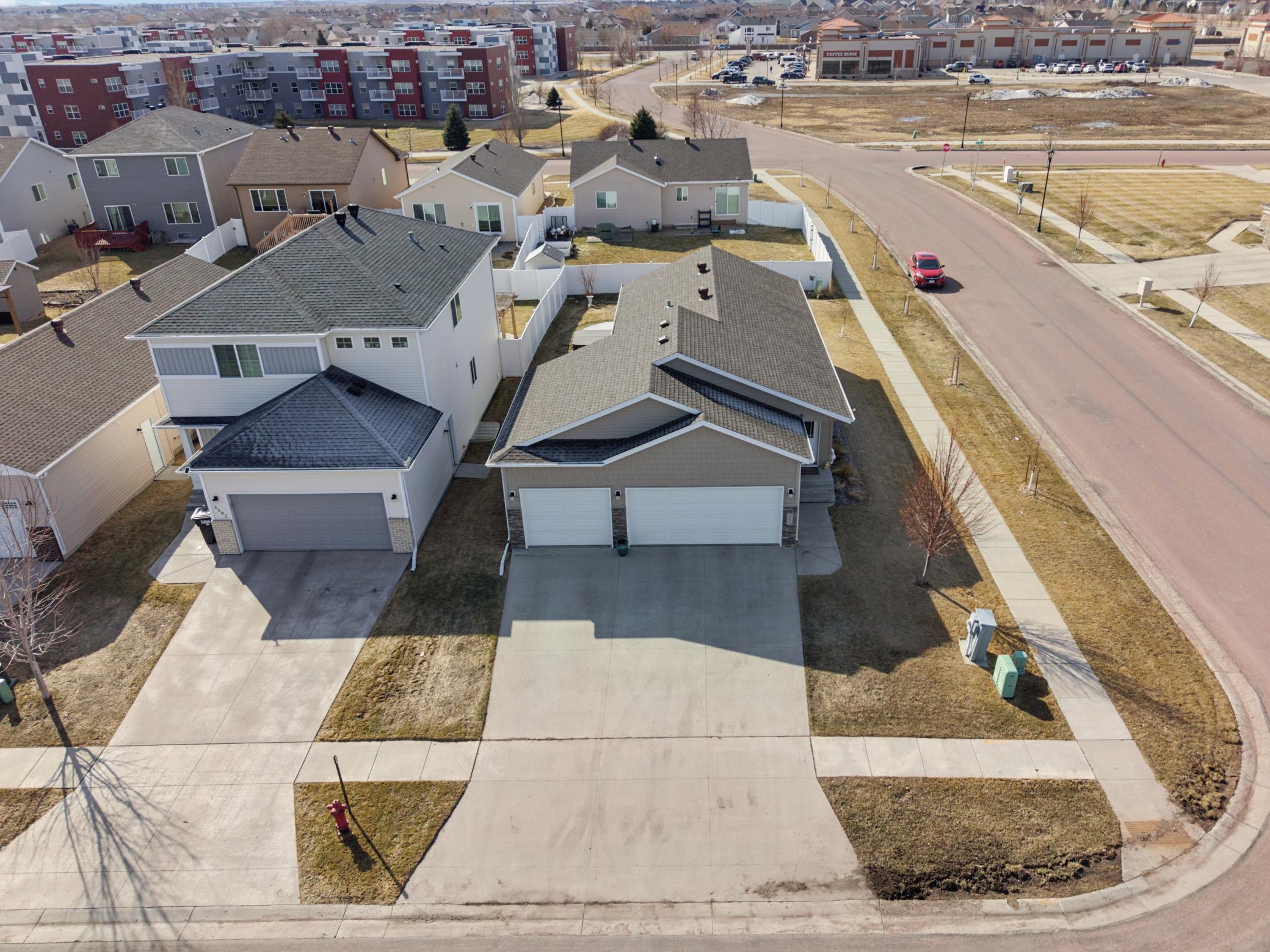2015 single family home for sale at 5594 Justice Drive S in Fargo, ND — 4 bed, 2 bath (photo 24 of 25)