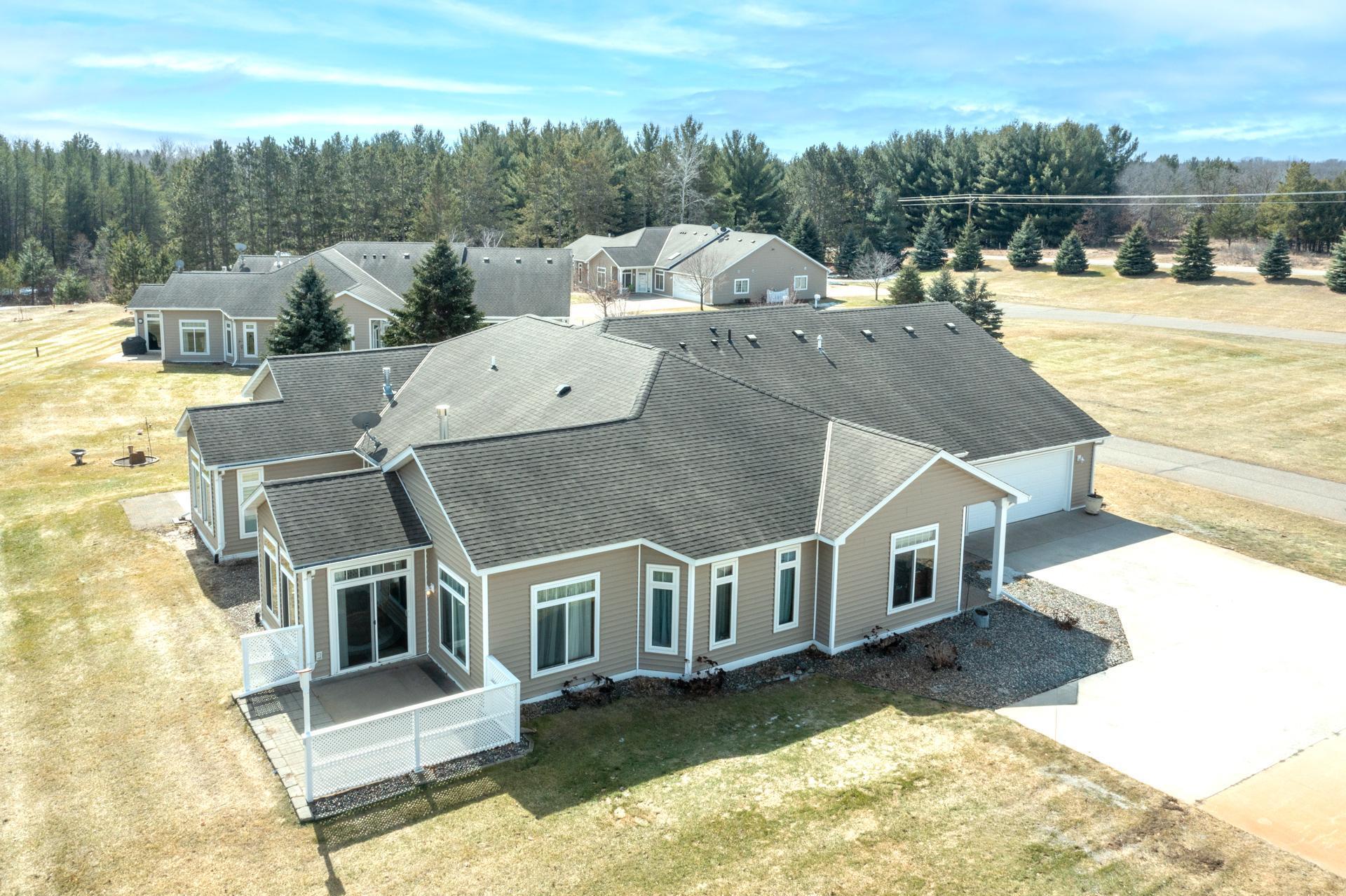 2004 twin home for sale at 12762 Vintage Circle in Staples, MN — 3 bed, 2 bath (photo 2 of 38)