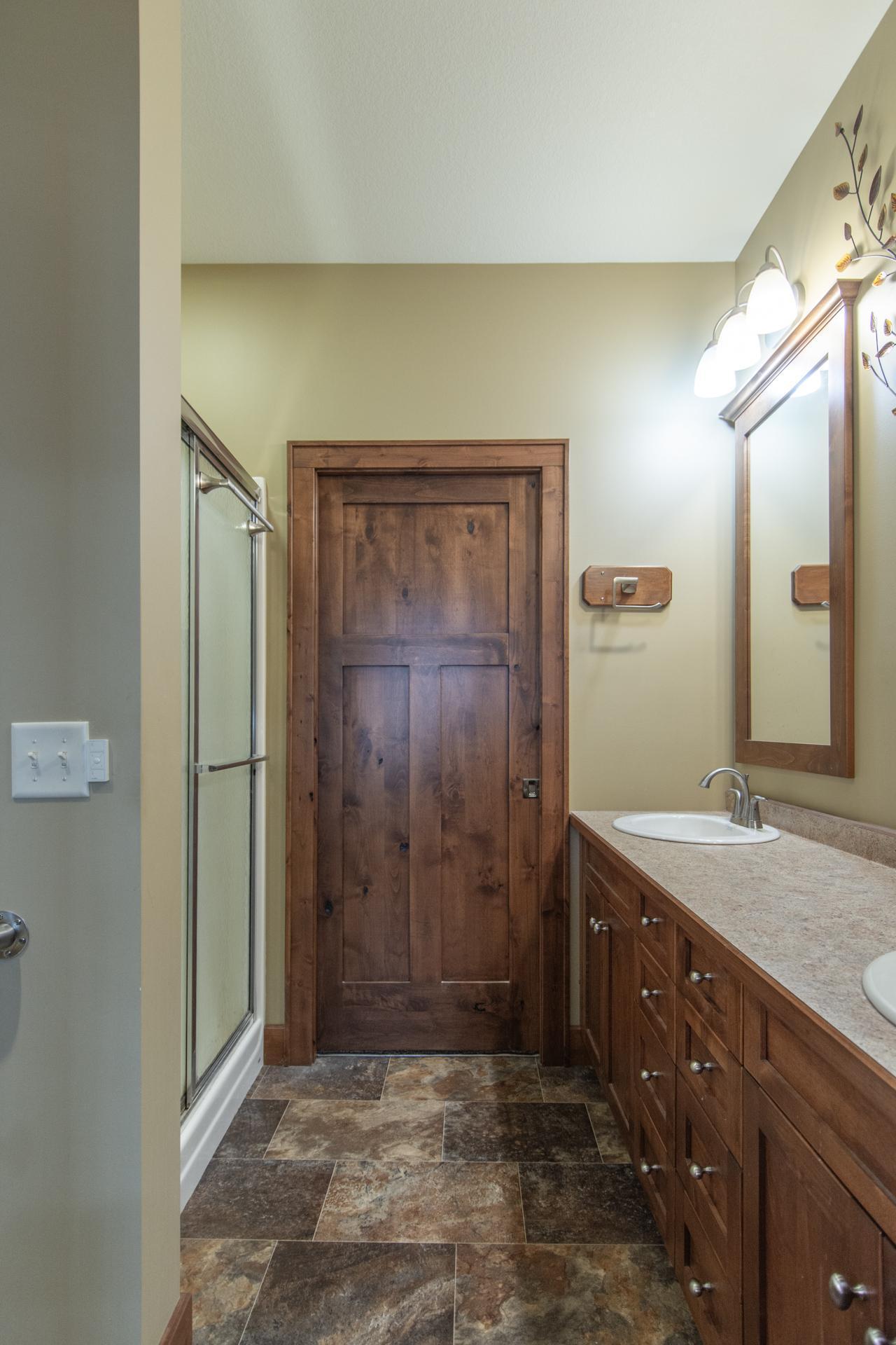 2004 twin home for sale at 12762 Vintage Circle in Staples, MN — 3 bed, 2 bath (photo 22 of 38)