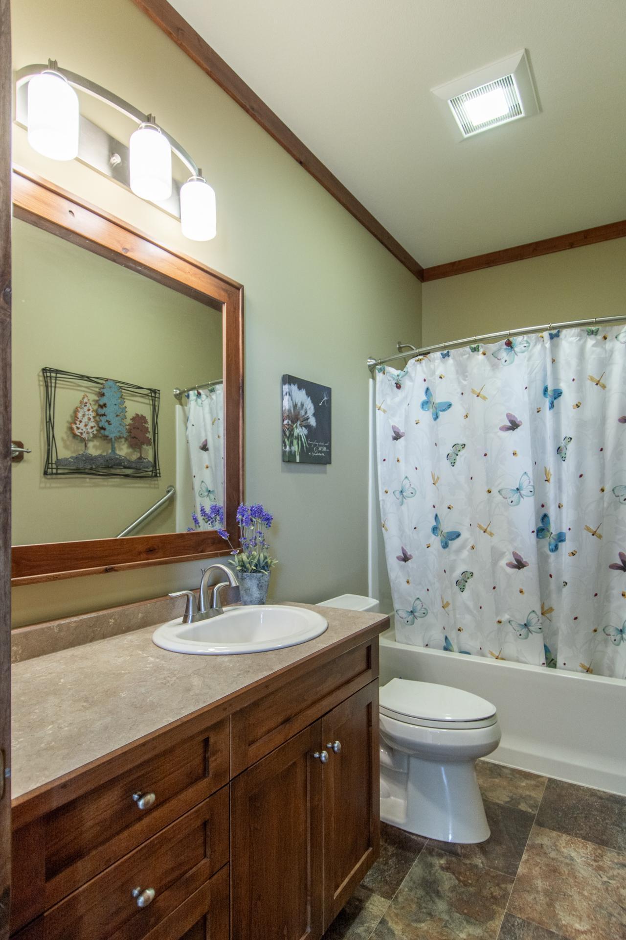 2004 twin home for sale at 12762 Vintage Circle in Staples, MN — 3 bed, 2 bath (photo 26 of 38)