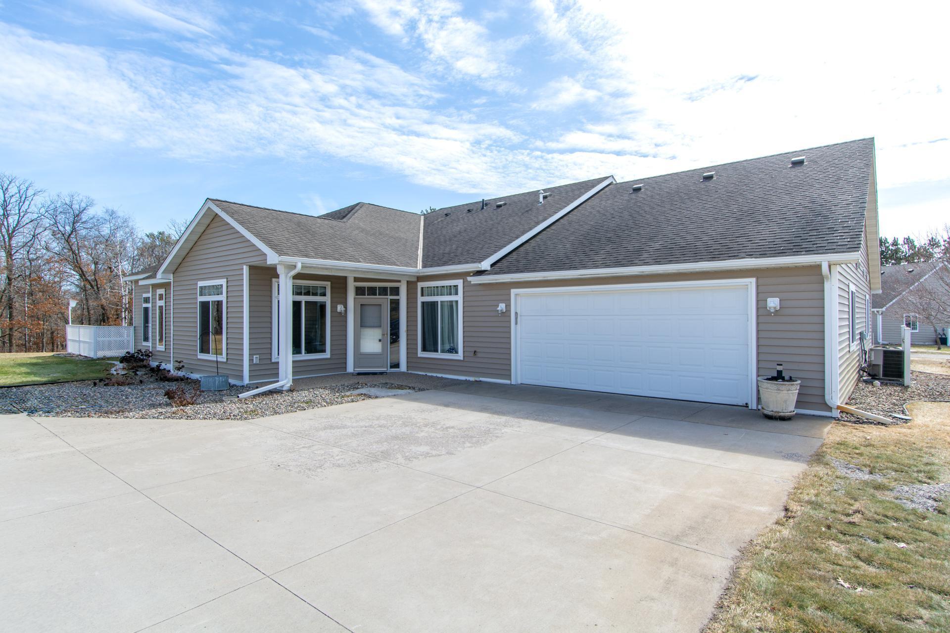 2004 twin home for sale at 12762 Vintage Circle in Staples, MN — 3 bed, 2 bath (photo 37 of 38)