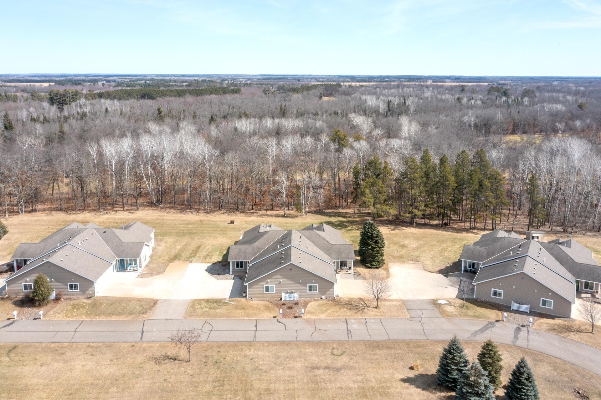 2004 twin home for sale at 12762 Vintage Circle in Staples, MN — 3 bed, 2 bath (photo 5 of 38)