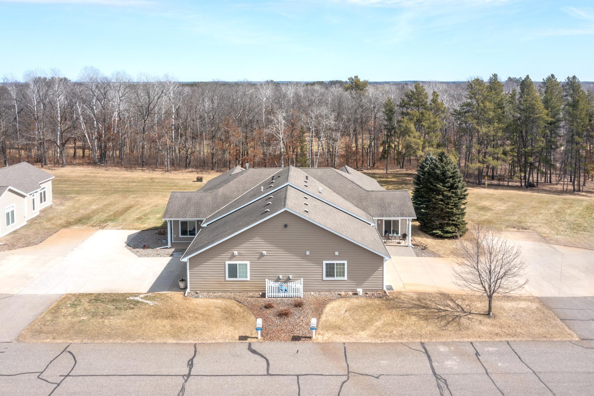 2004 twin home for sale at 12762 Vintage Circle in Staples, MN — 3 bed, 2 bath (photo 6 of 38)