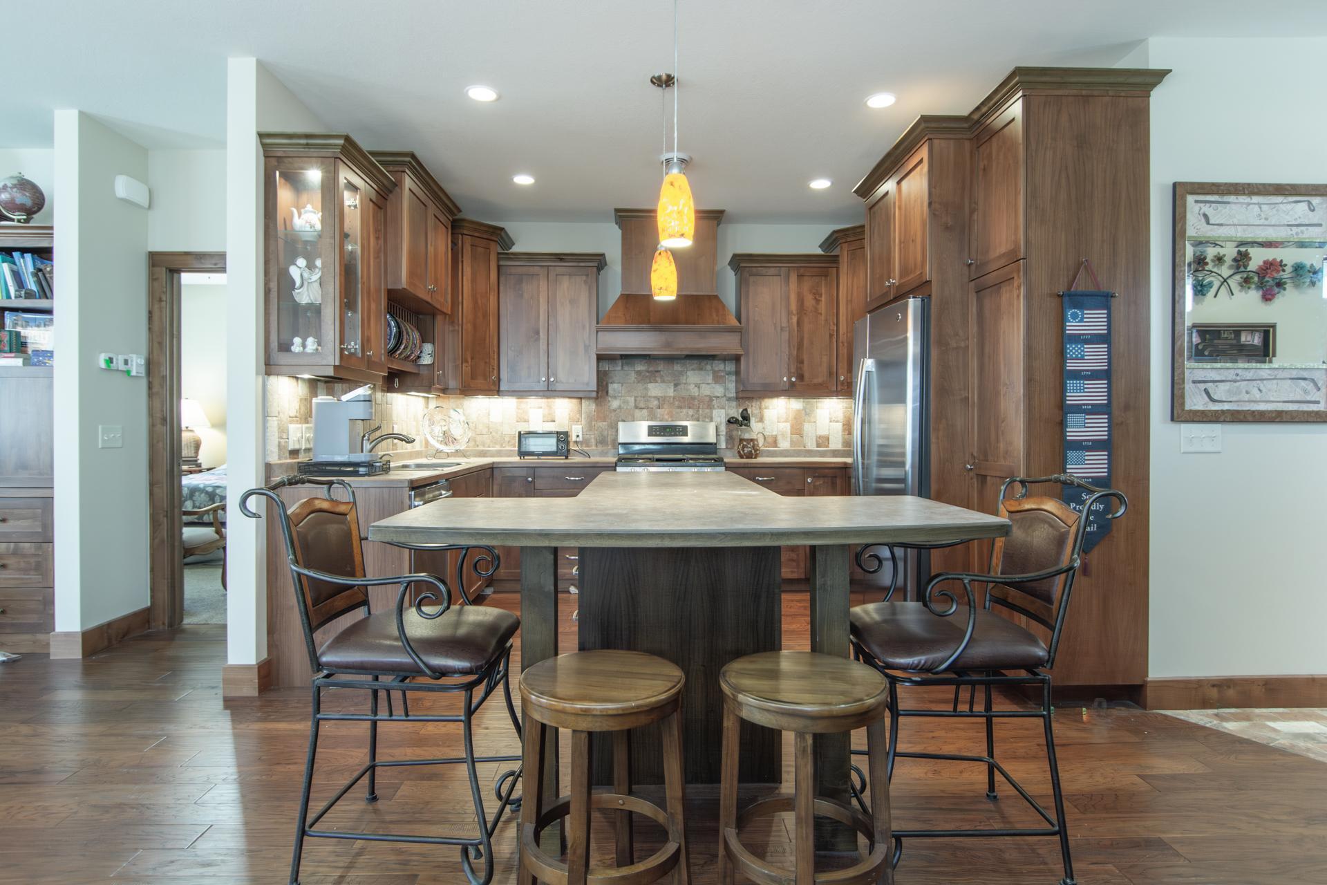 2004 twin home for sale at 12762 Vintage Circle in Staples, MN — 3 bed, 2 bath (photo 9 of 38)