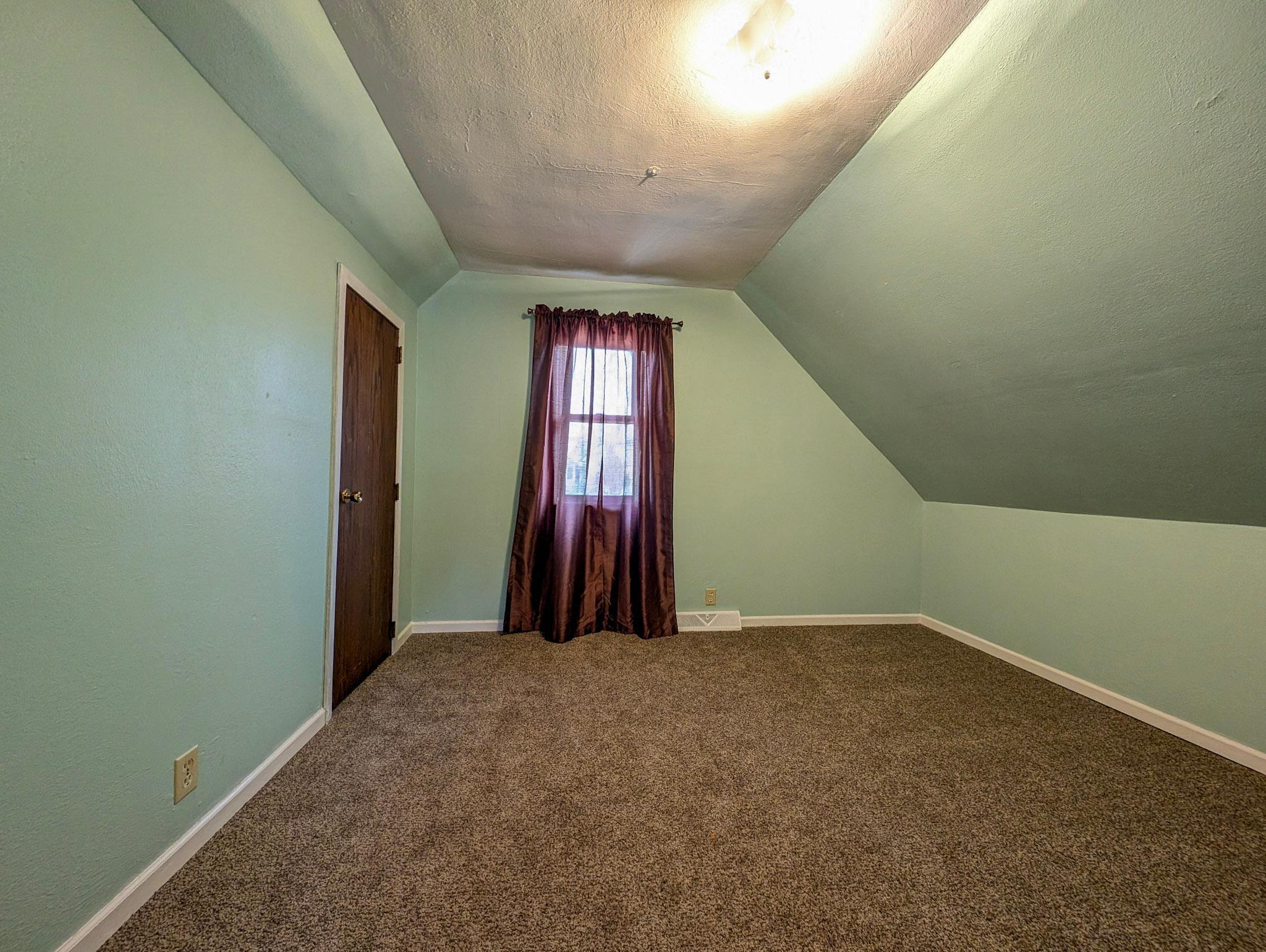 323 10th Street N, Breckenridge MN 56520 - Photo 13 of 27