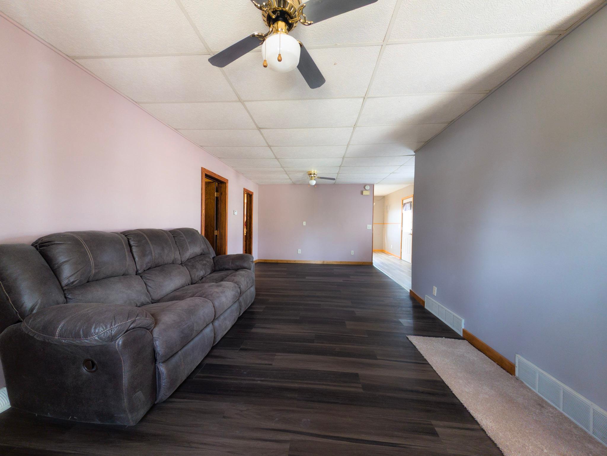323 10th Street N, Breckenridge MN 56520 - Photo 3 of 27