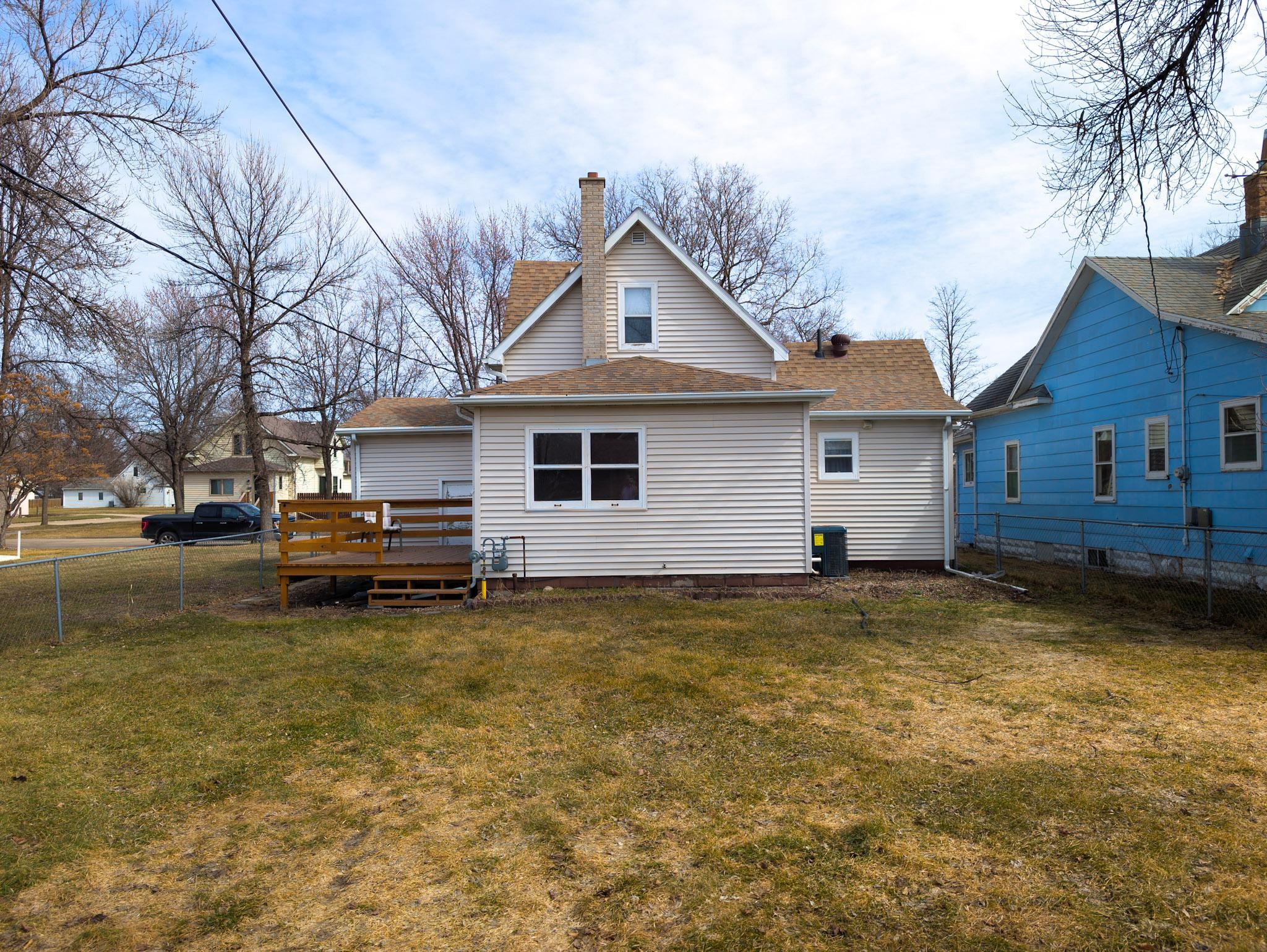 323 10th Street N, Breckenridge MN 56520 - Photo 22 of 27